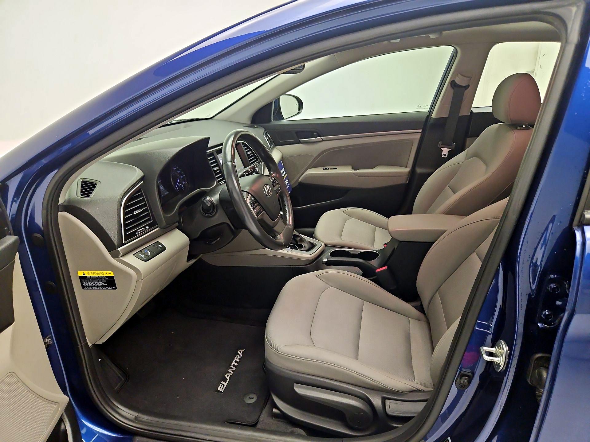 Thumbnail: 2018 Hyundai Elantra - 11
