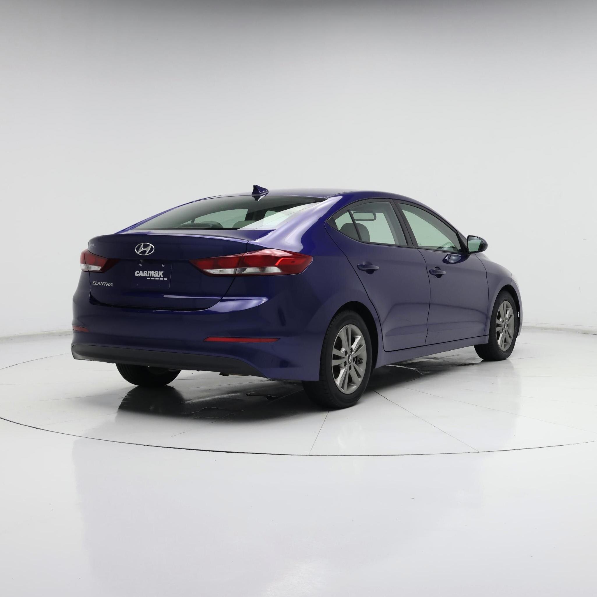 Thumbnail: 2018 Hyundai Elantra - 8