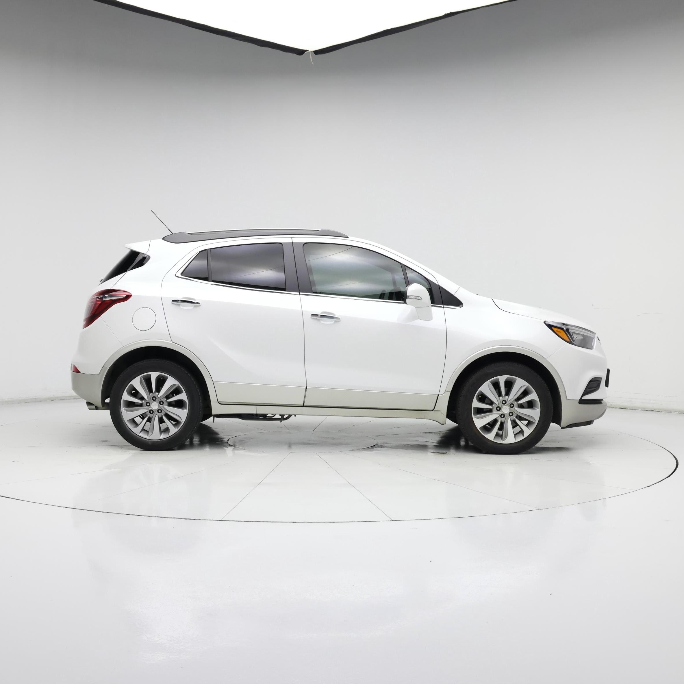 Thumbnail: 2019 Buick Encore - 7