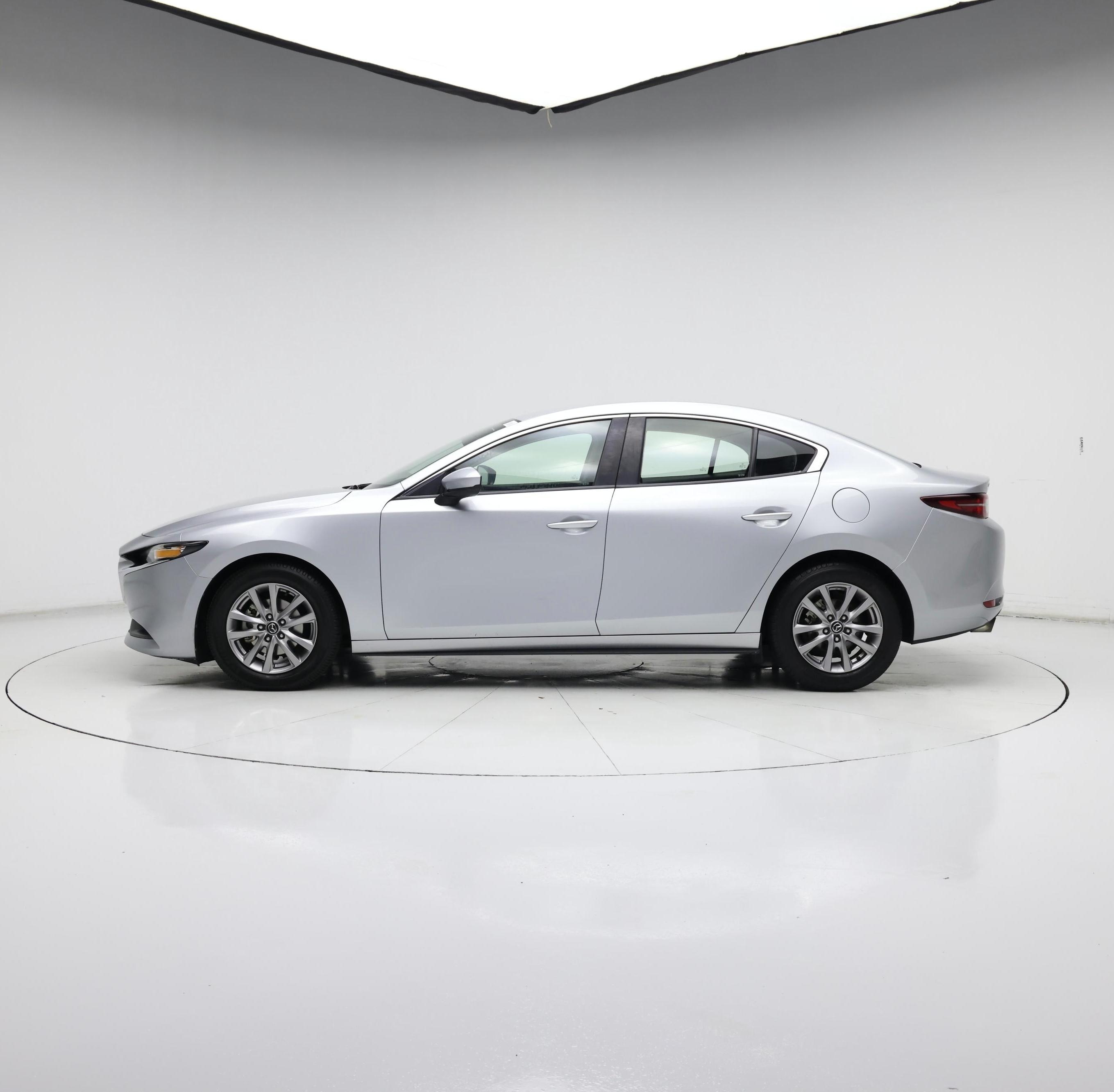 Thumbnail: 2020 Mazda Mazda3 - 3