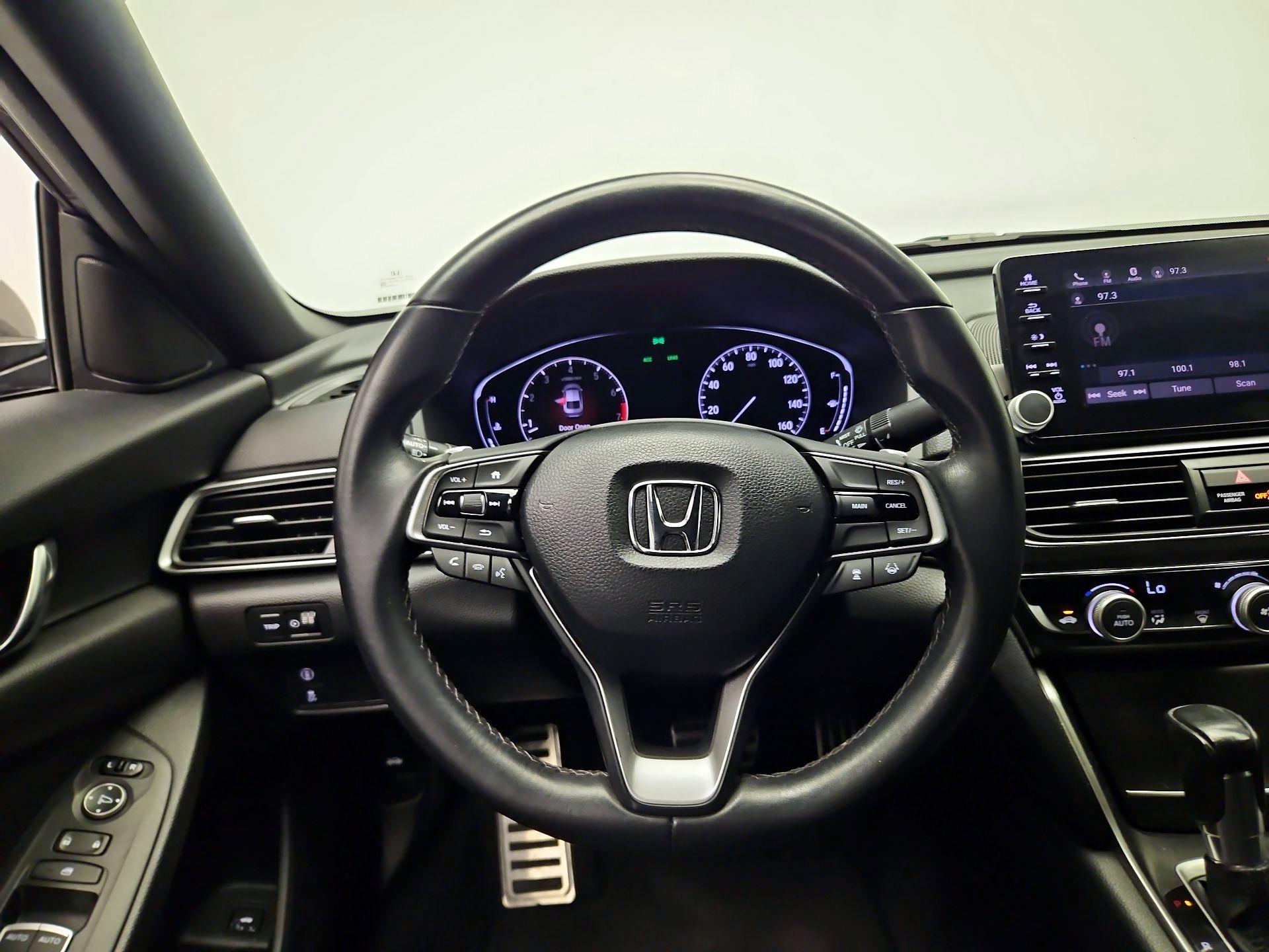 Thumbnail: 2018 Honda Accord - 10