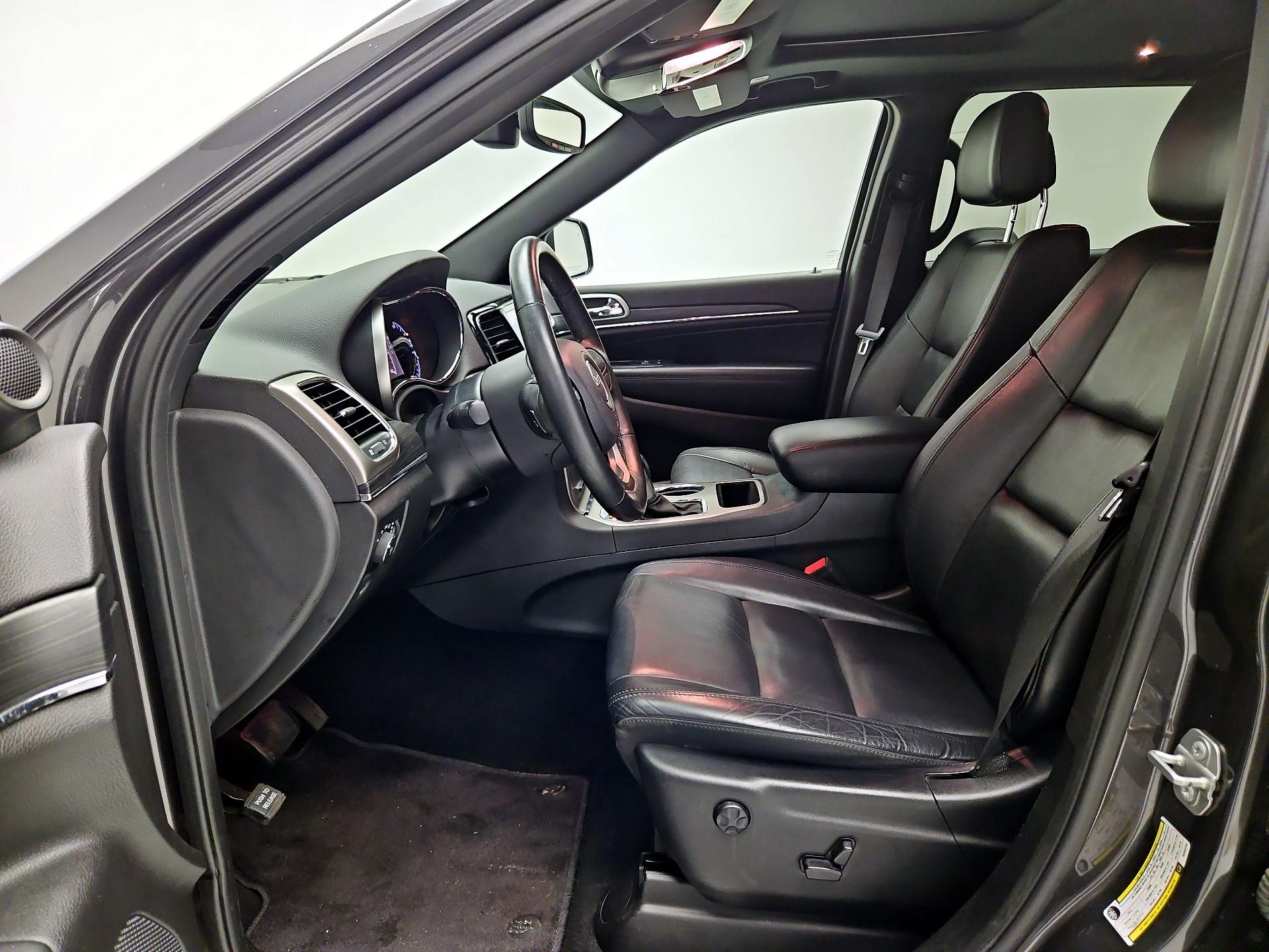 Thumbnail: 2019 Jeep Grand Cherokee - 11