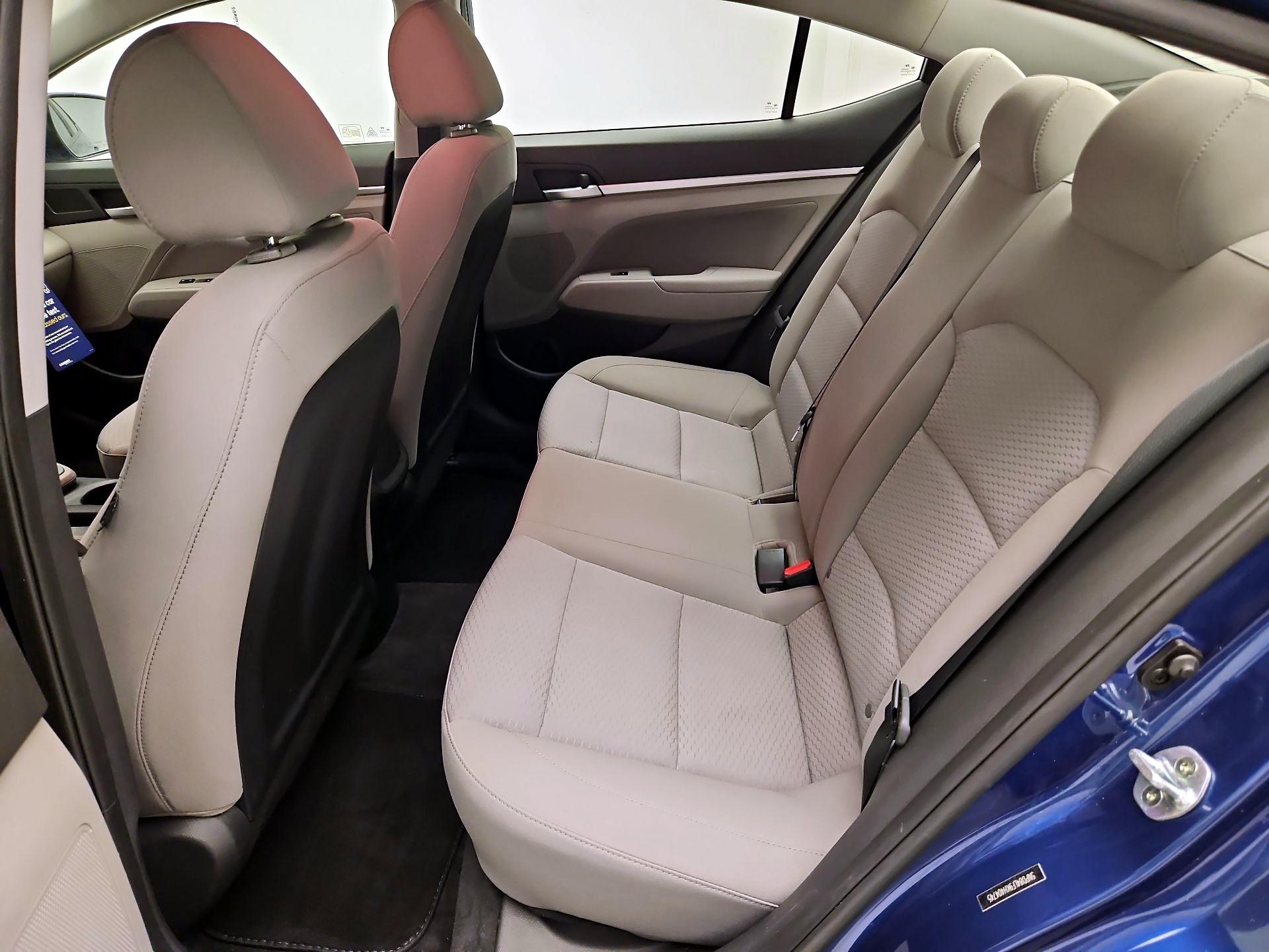 Thumbnail: 2019 Hyundai Elantra - 19