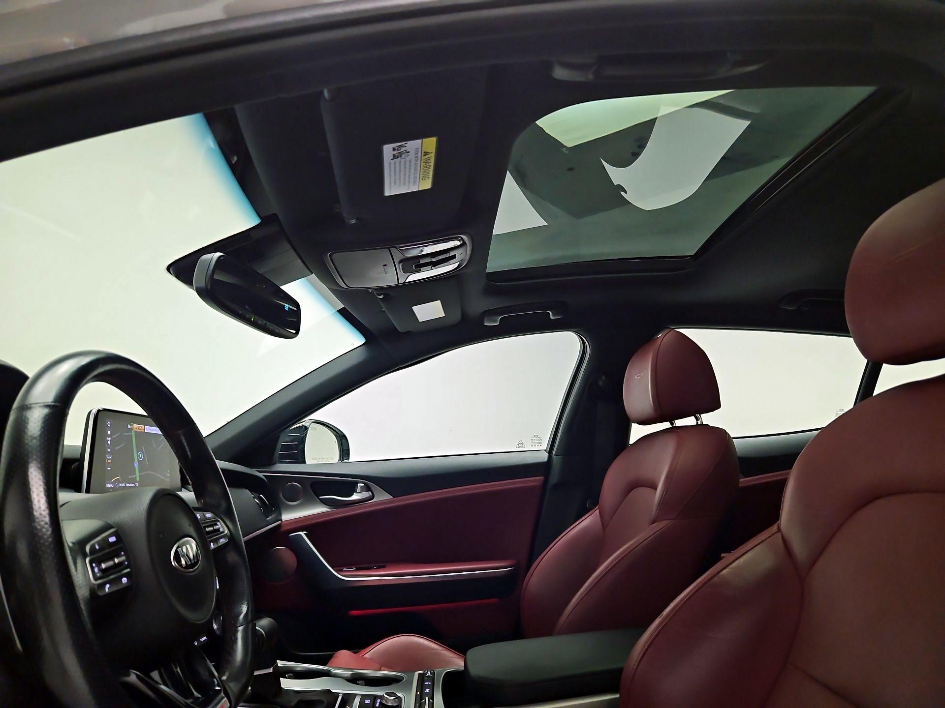 Thumbnail: 2019 Kia Stinger - 20