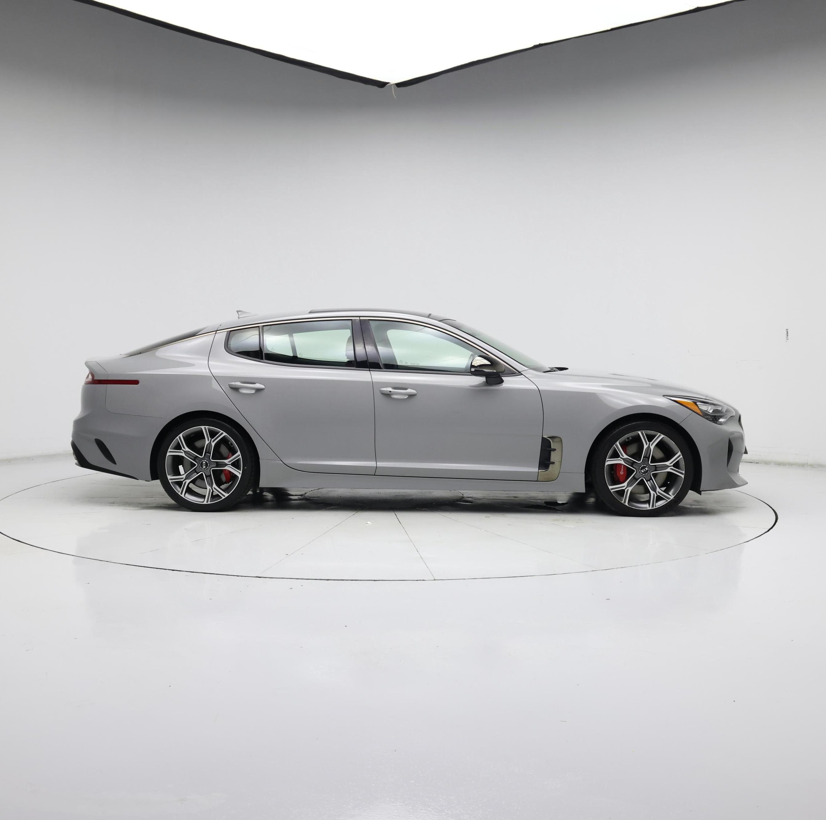 Thumbnail: 2019 Kia Stinger - 7