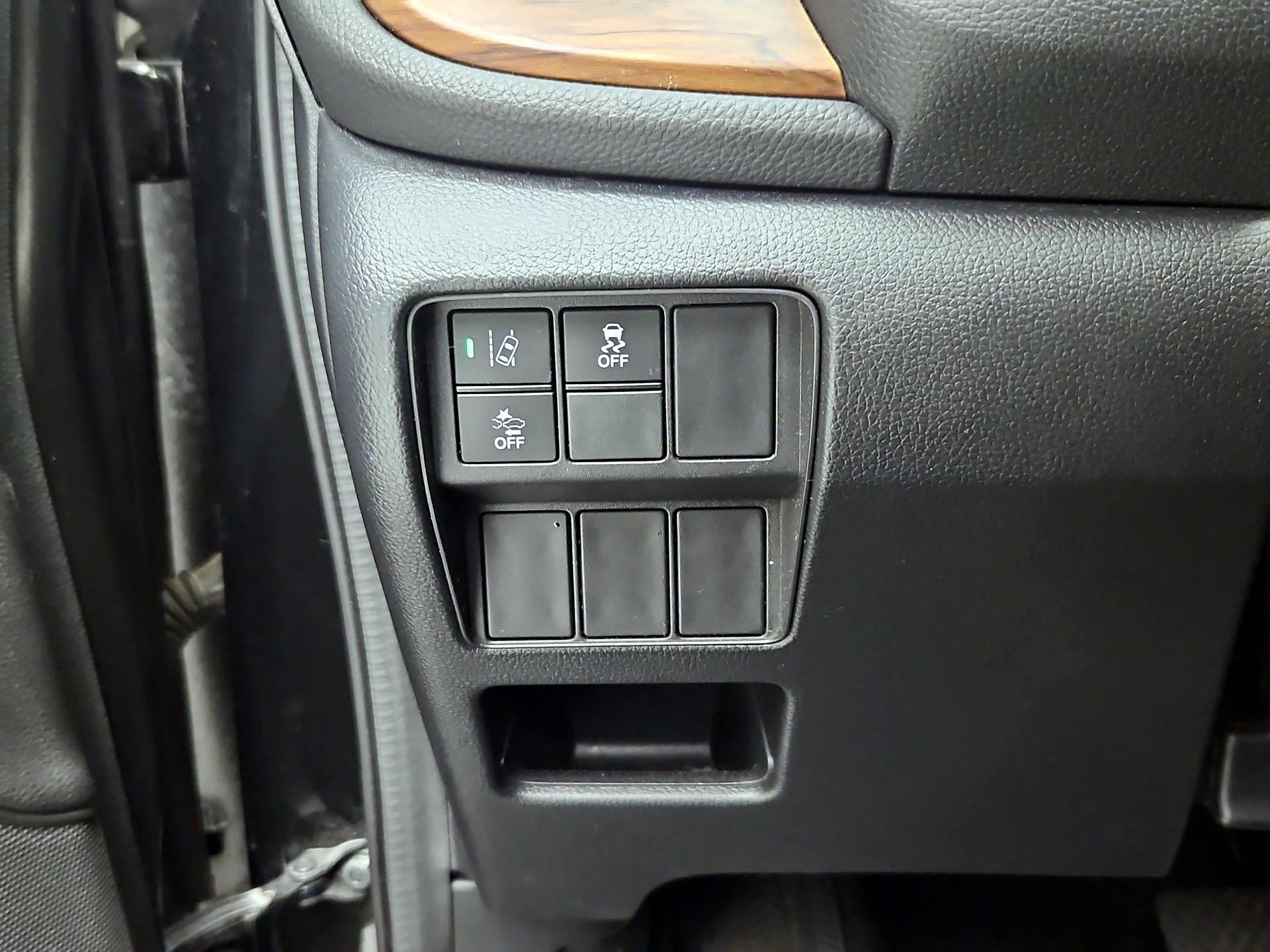 Thumbnail: 2019 Honda CR-V - 13