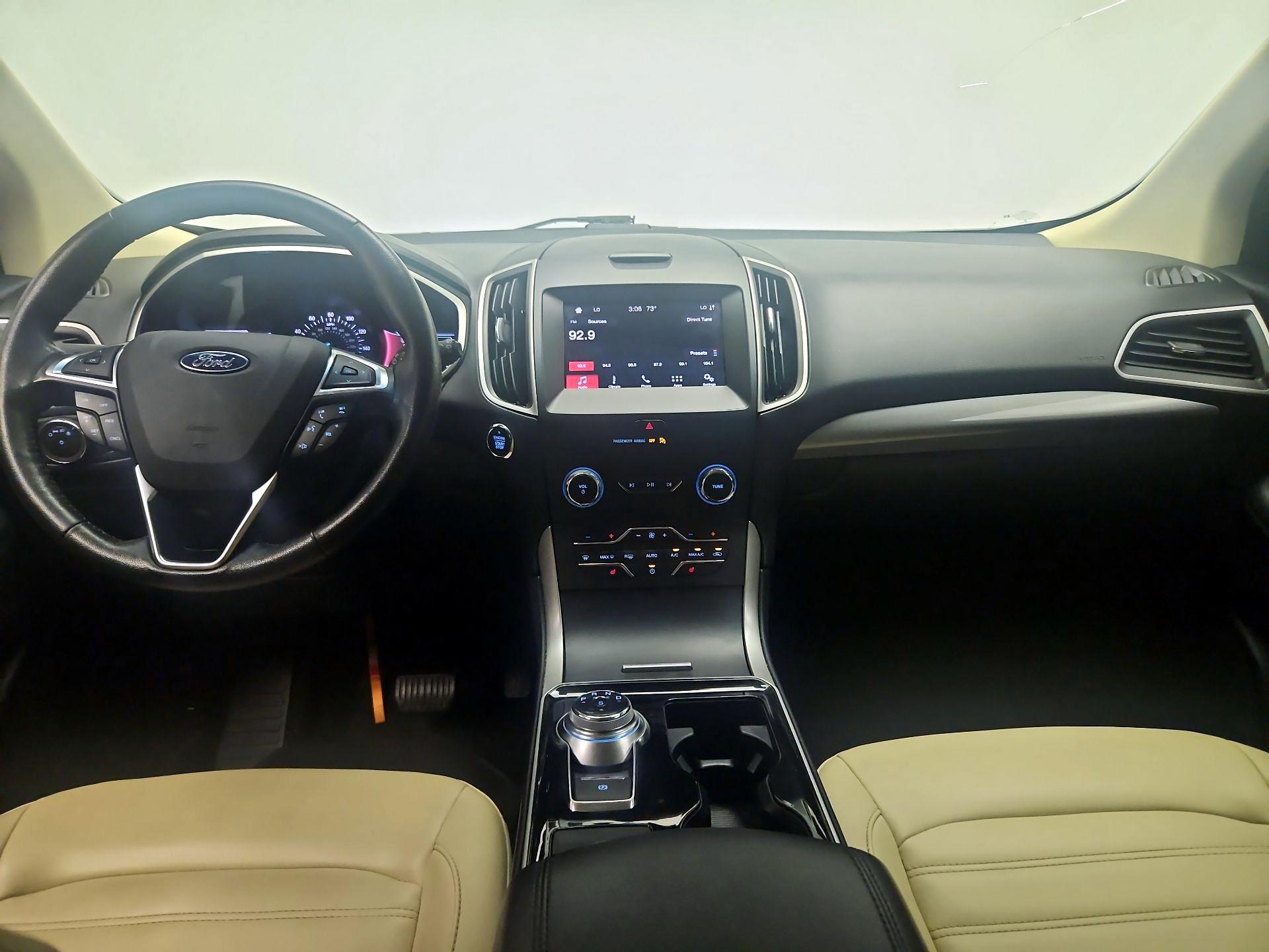 Thumbnail: 2019 Ford Edge - 9