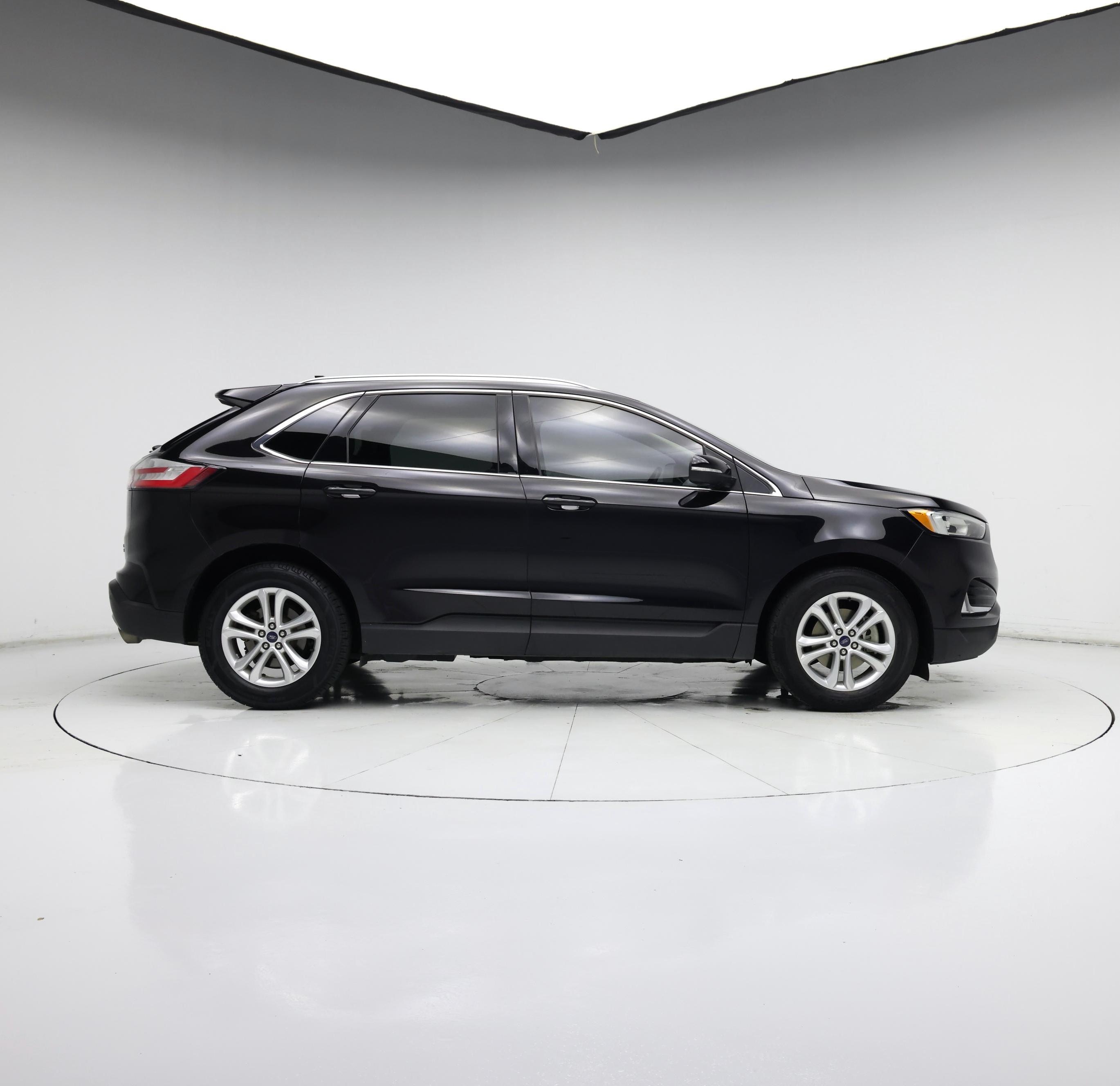 Thumbnail: 2019 Ford Edge - 7