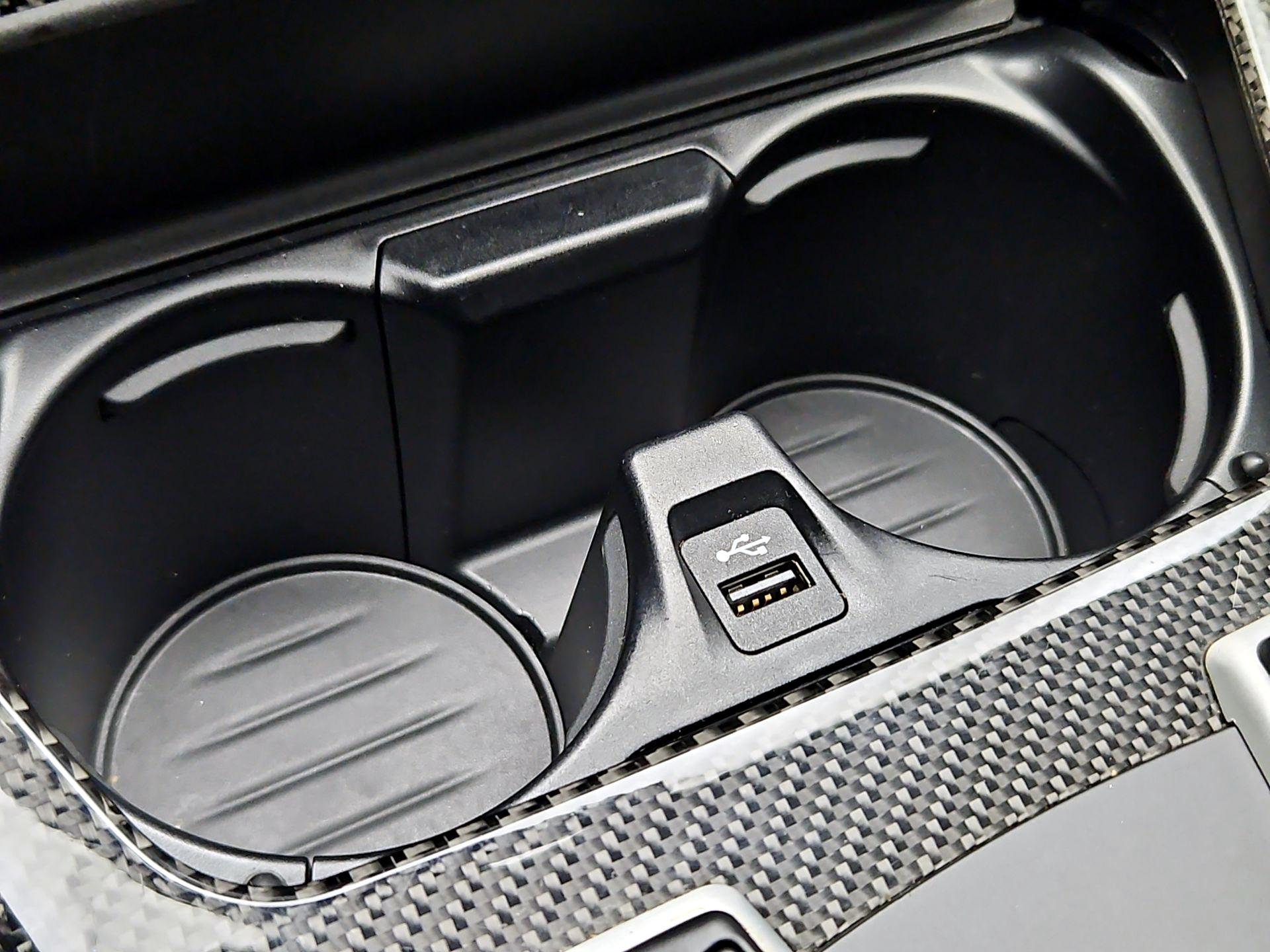 Thumbnail: 2019 BMW M6 - 18