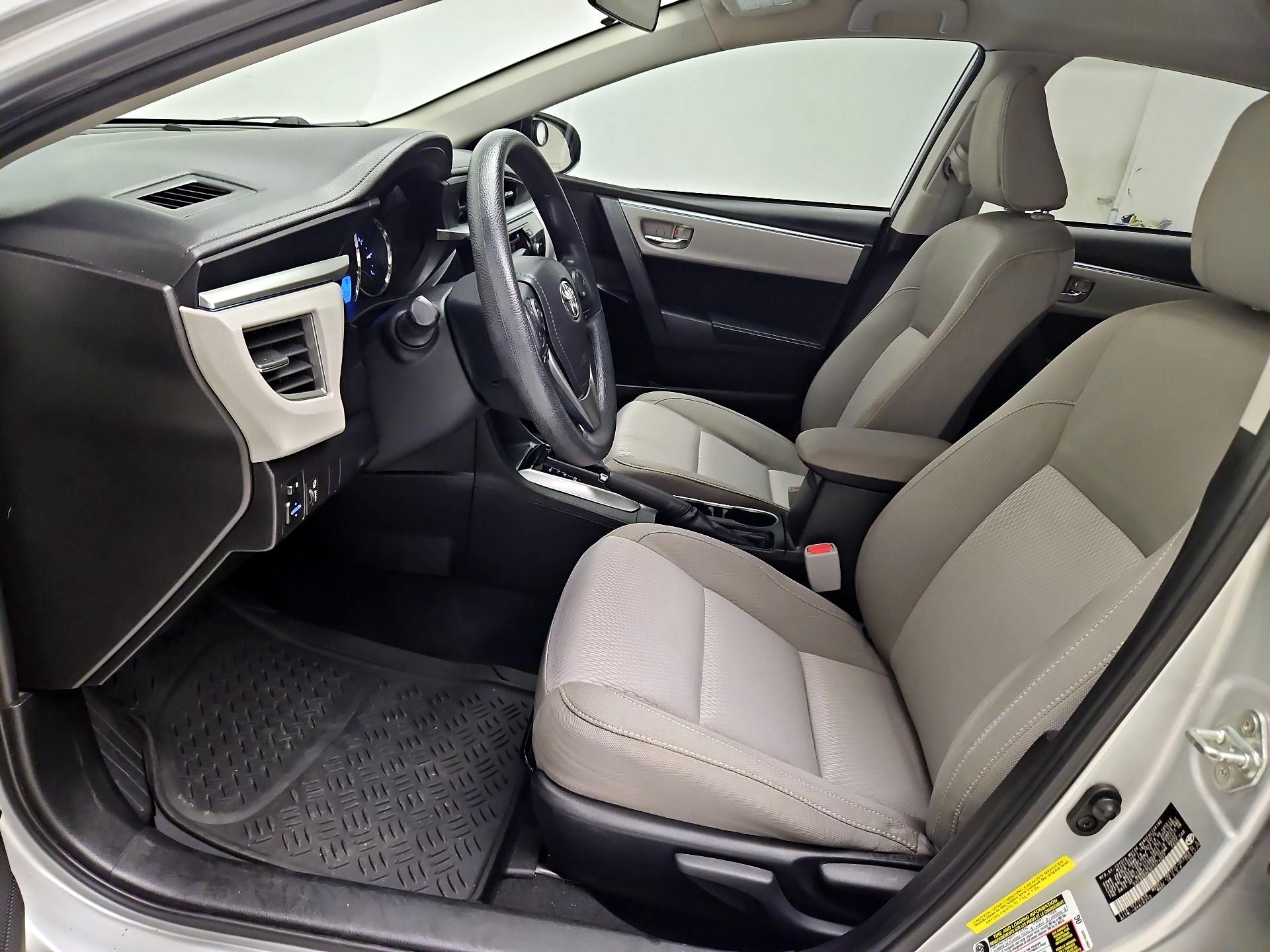 Thumbnail: 2015 Toyota Corolla - 11