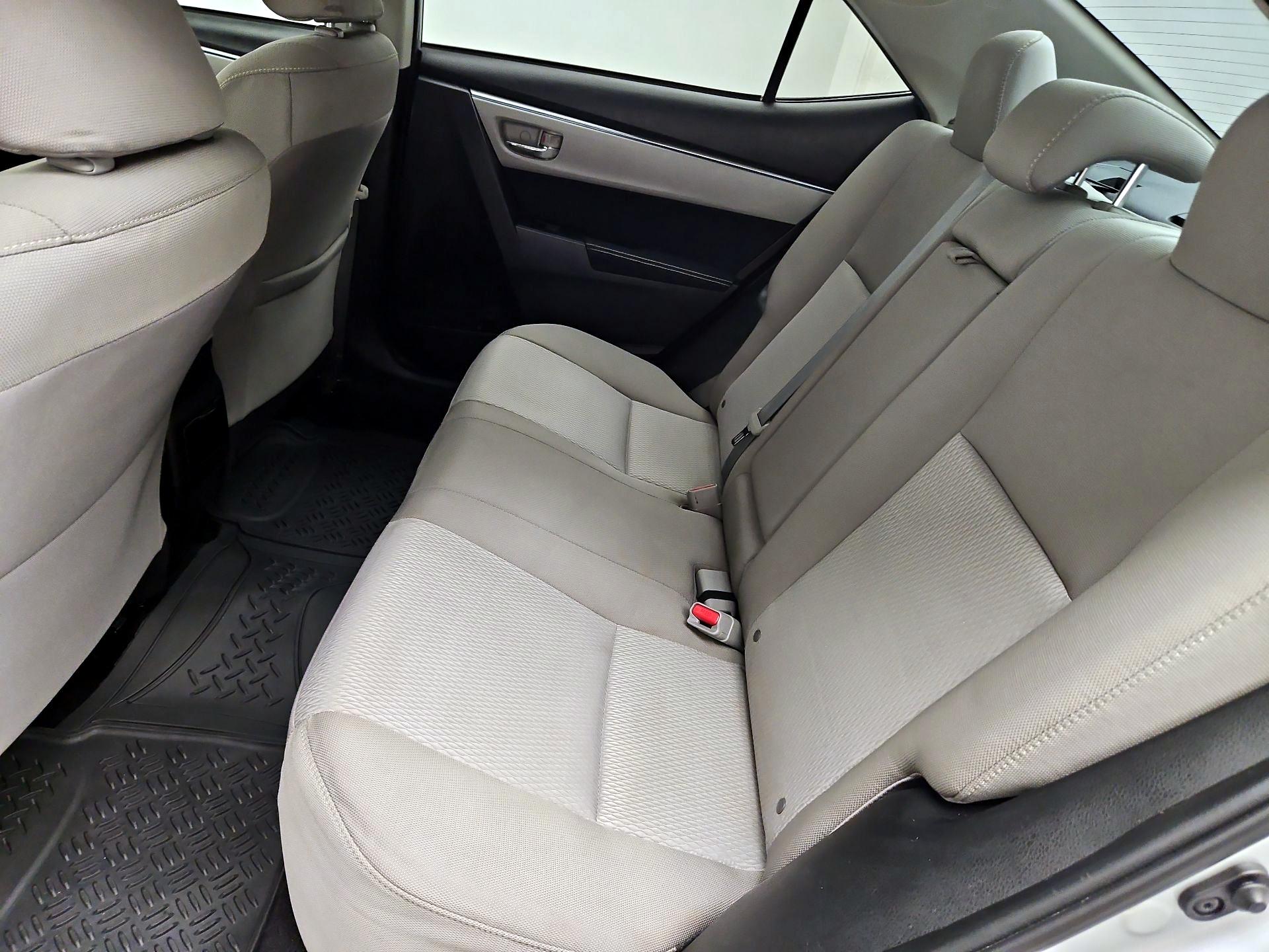Thumbnail: 2015 Toyota Corolla - 19