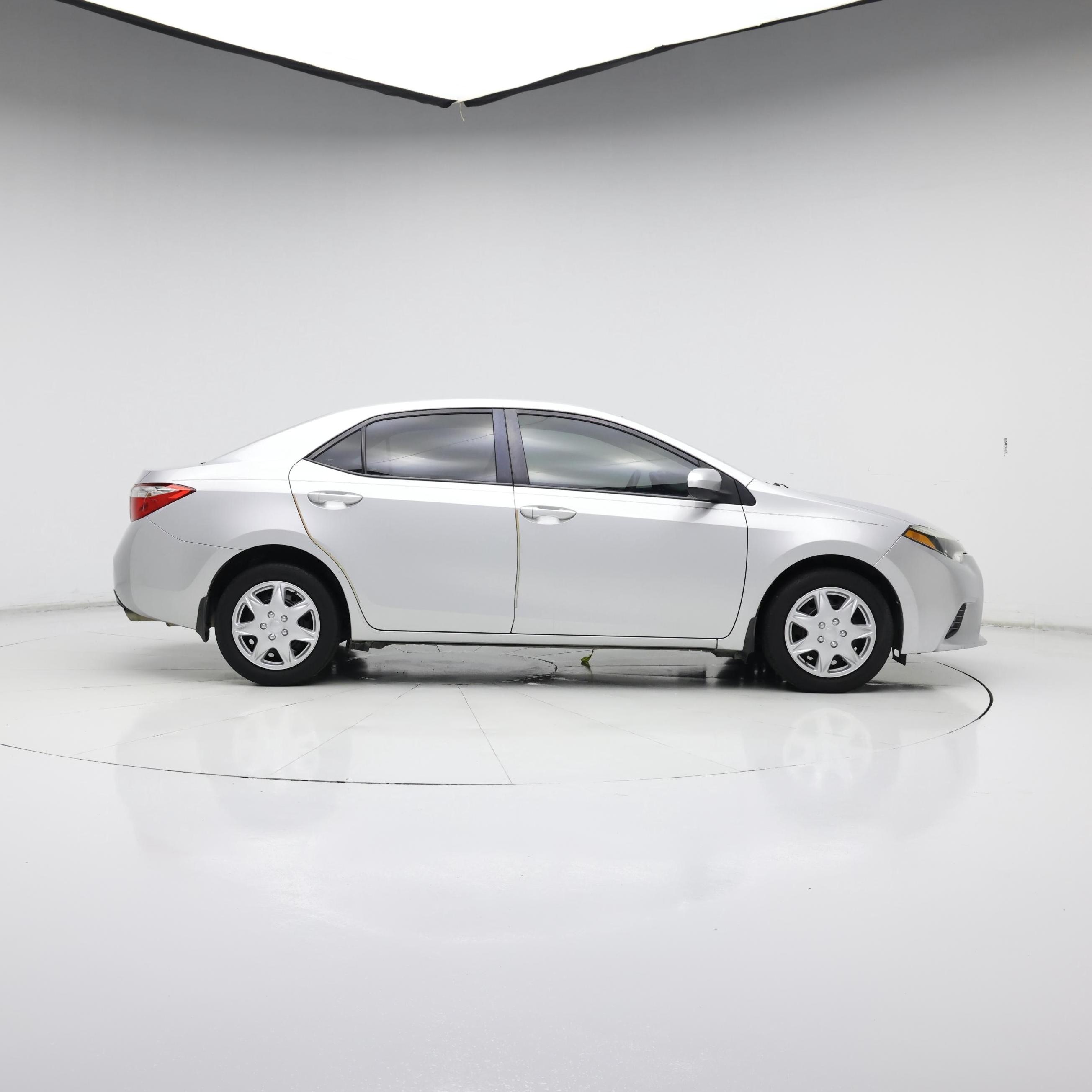 Thumbnail: 2015 Toyota Corolla - 7