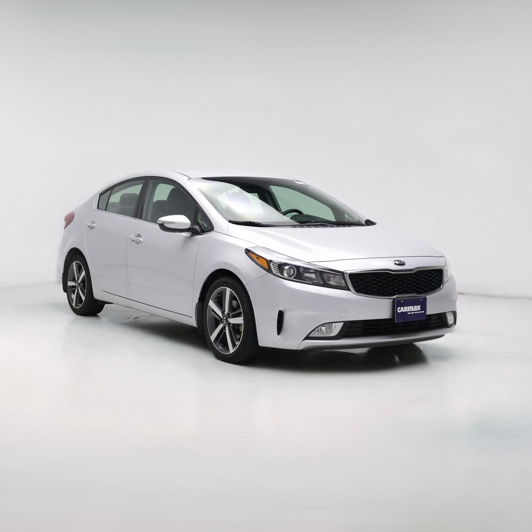Thumbnail: 2017 Kia Forte - 1