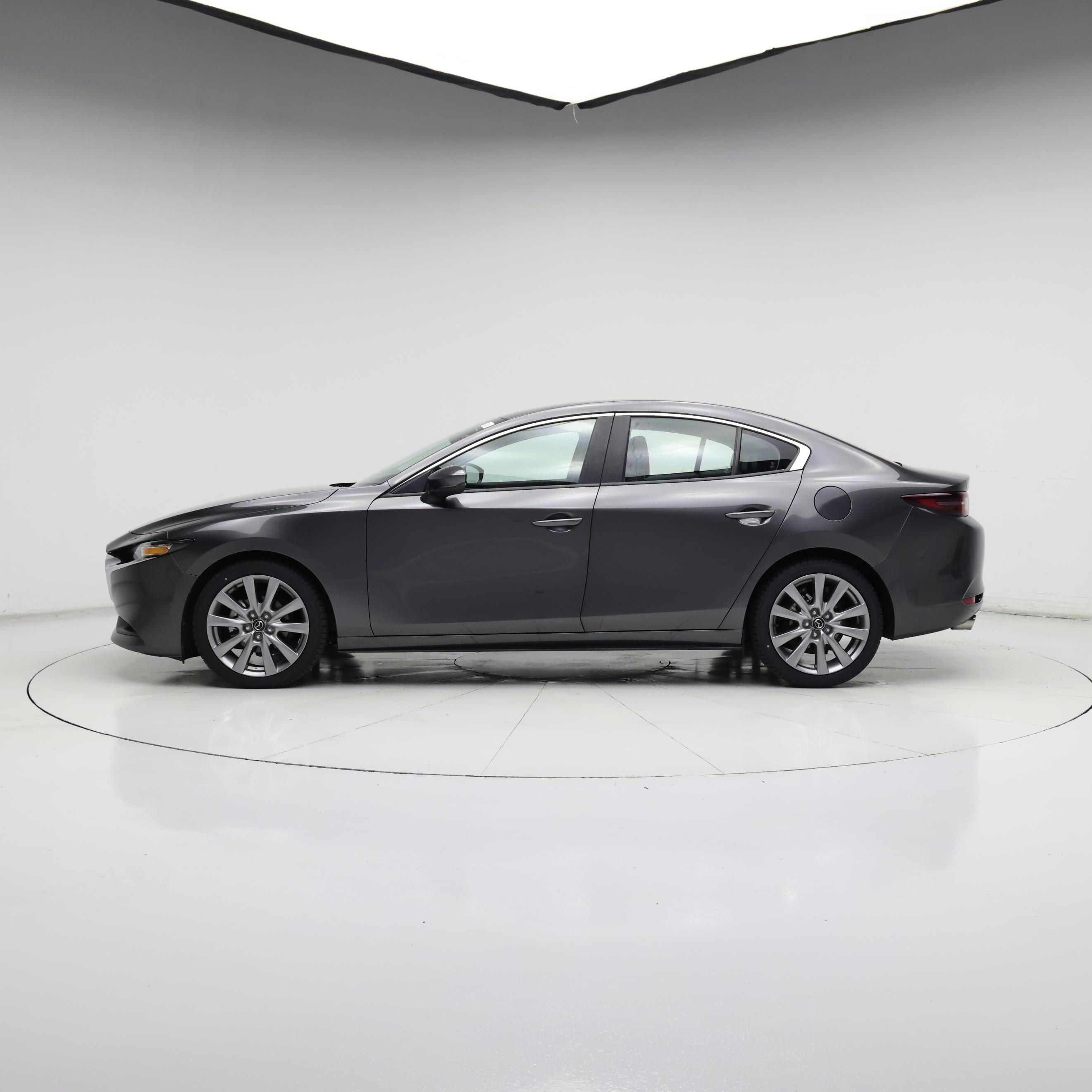 Thumbnail: 2021 Mazda Mazda3 - 3