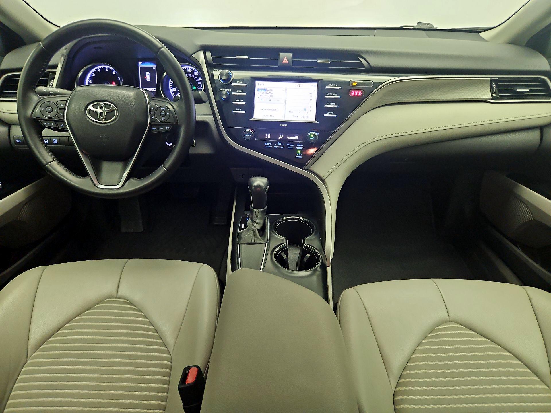 Thumbnail: 2020 Toyota Camry - 9