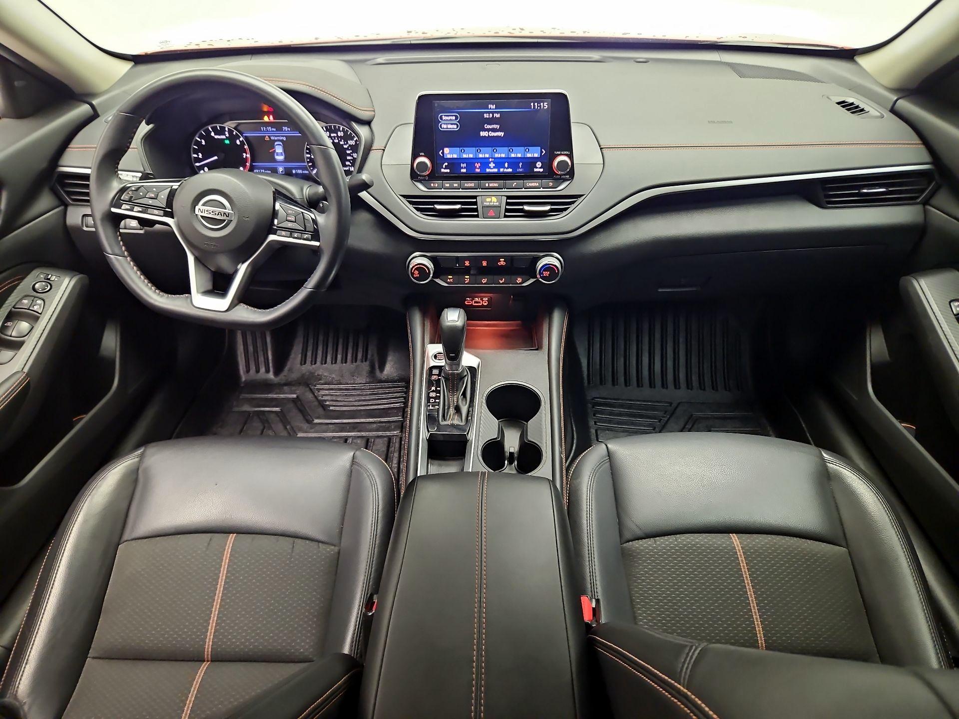 Thumbnail: 2021 Nissan Altima - 9