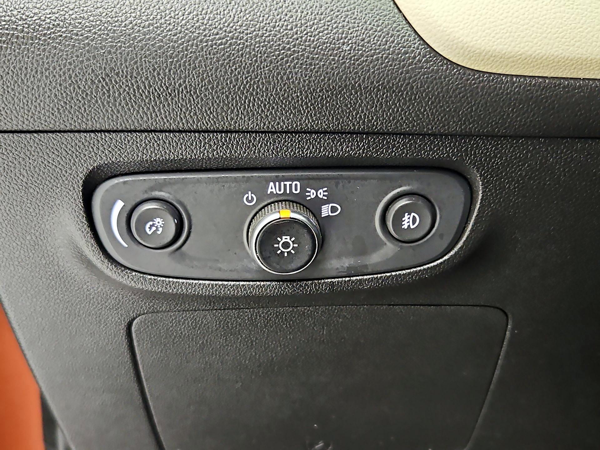Thumbnail: 2020 Buick Encore GX - 13