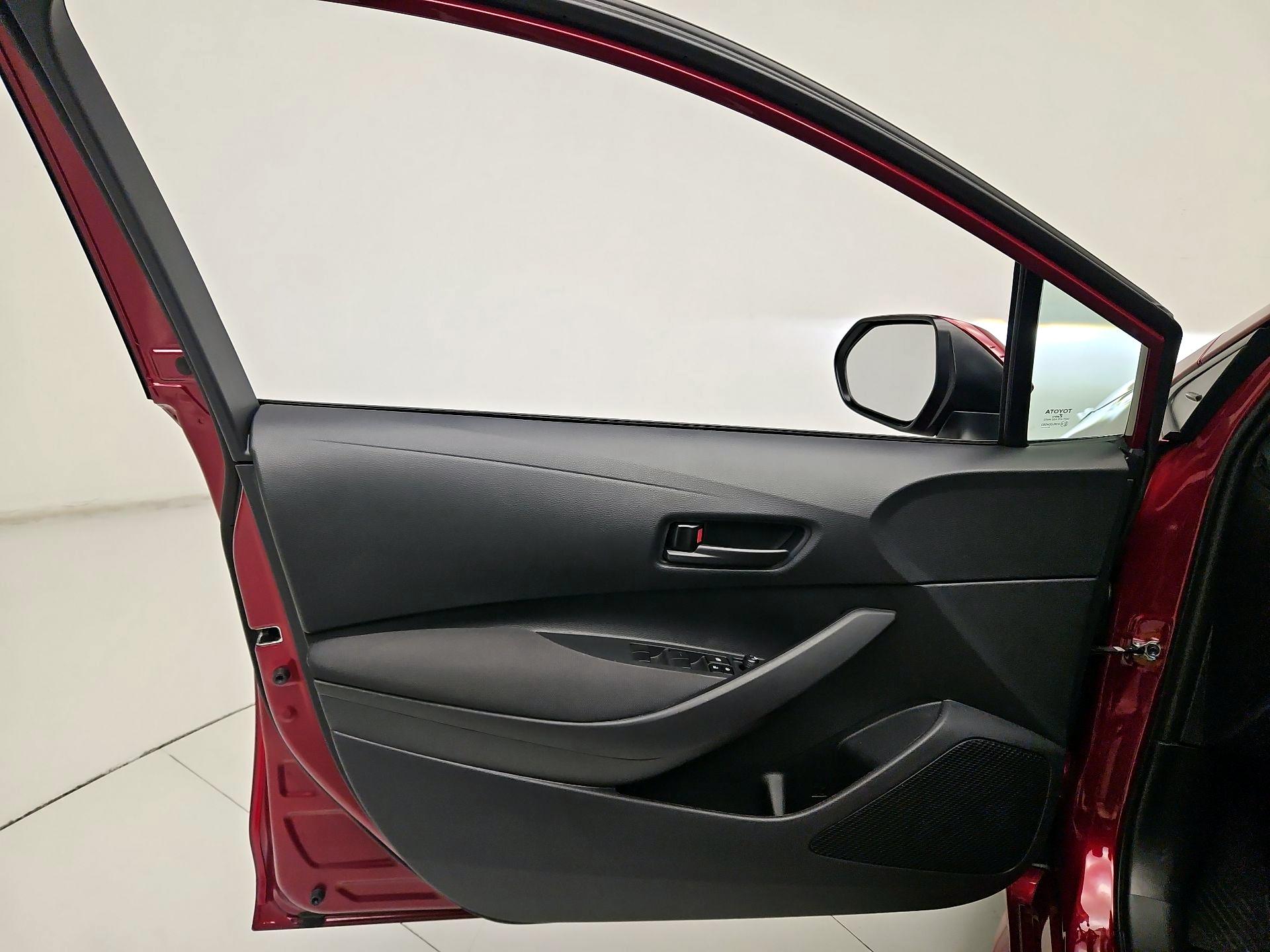 Thumbnail: 2024 Toyota Corolla - 12