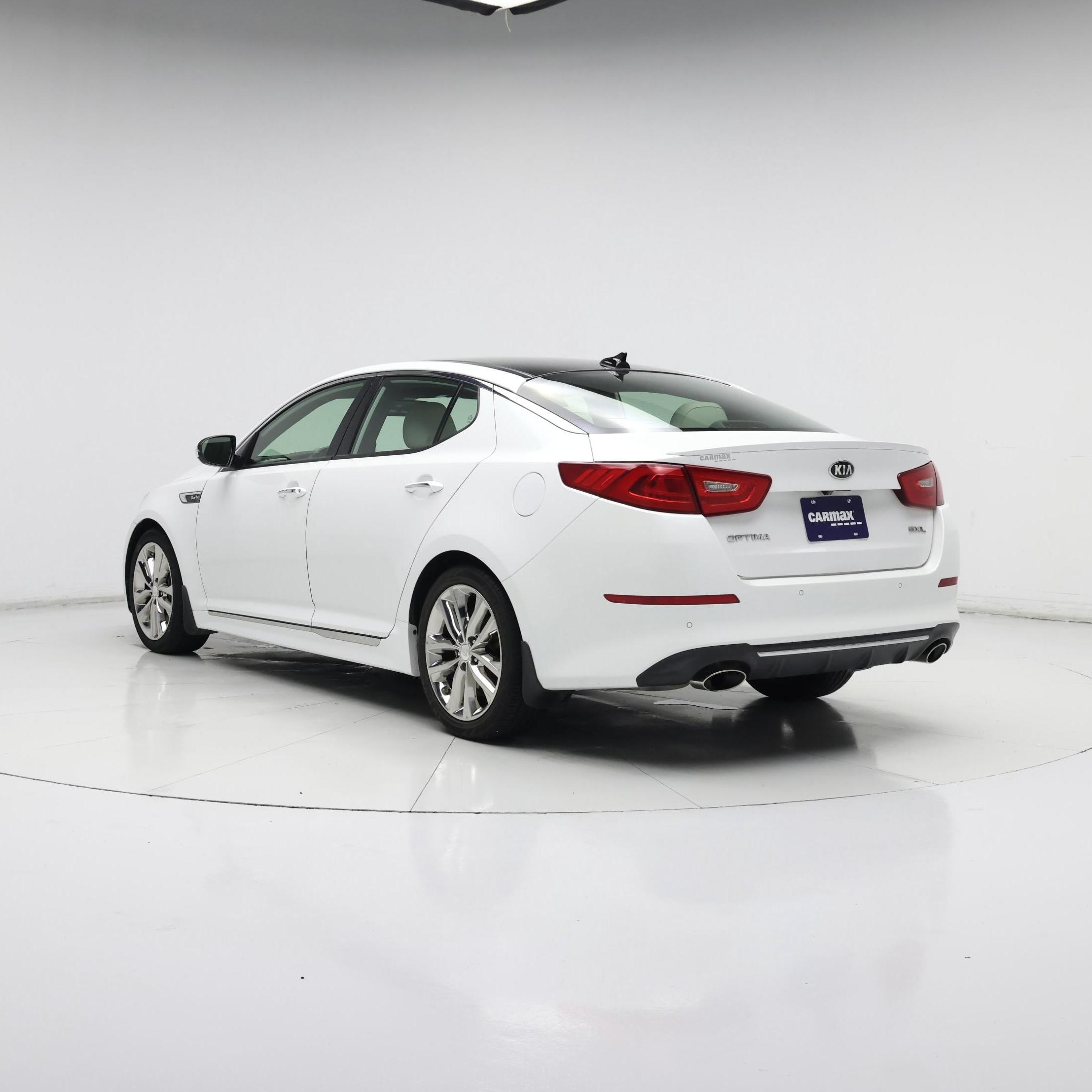Thumbnail: 2015 Kia Optima - 2