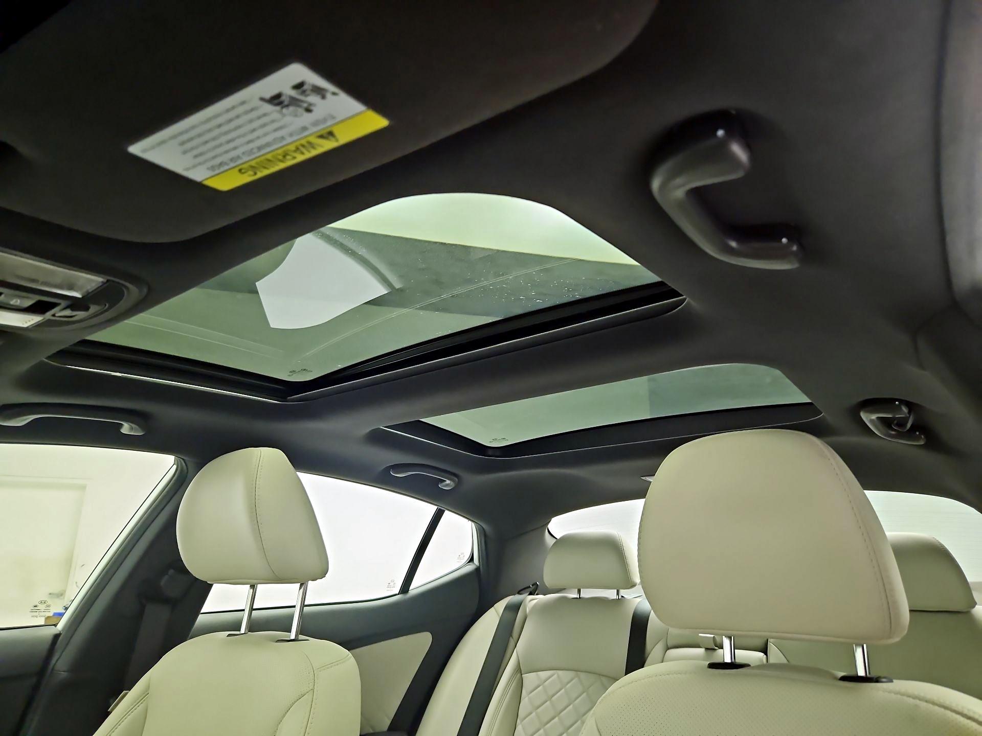 Thumbnail: 2015 Kia Optima - 20