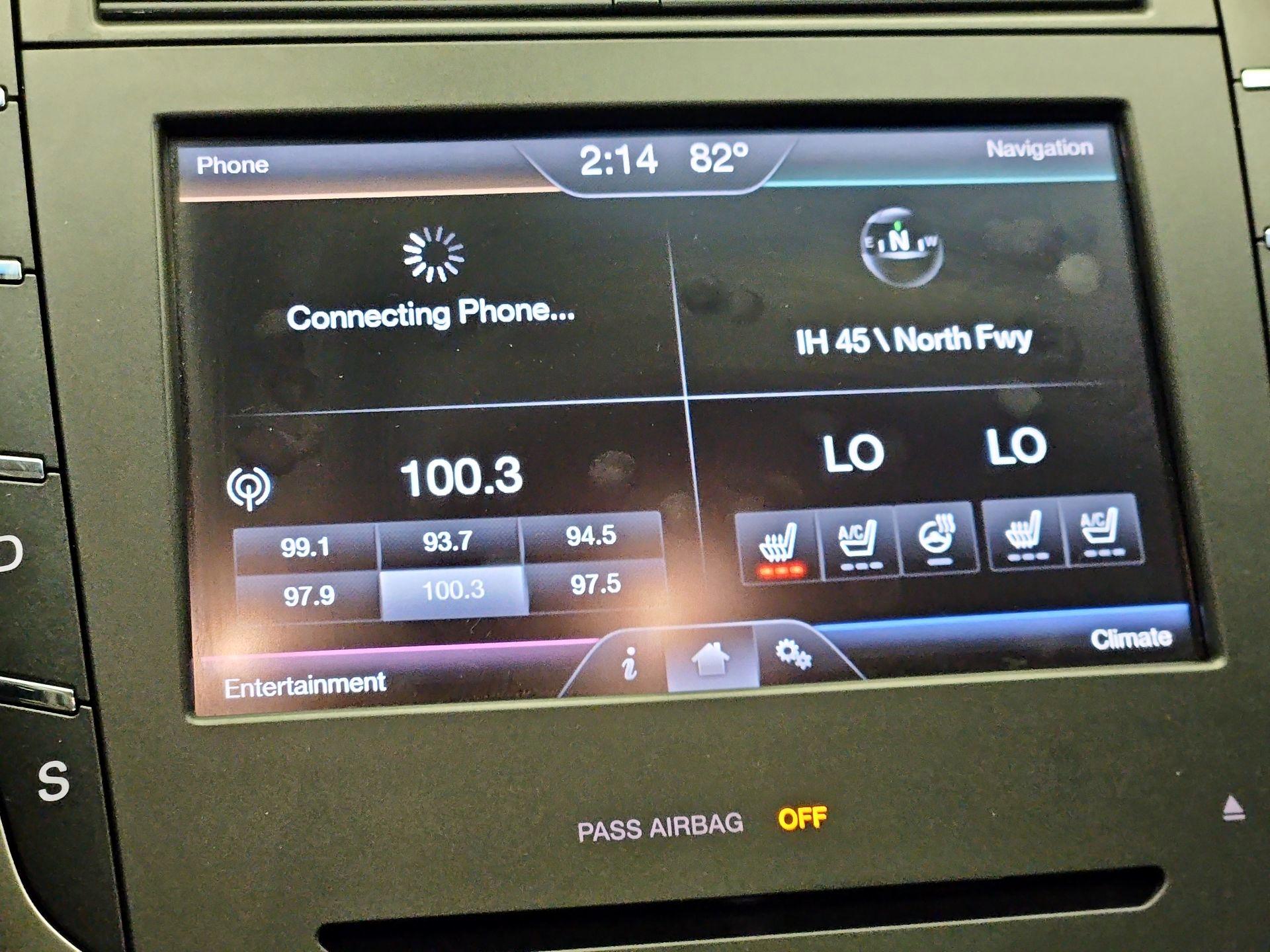 Thumbnail: 2016 Lincoln MKZ - 16