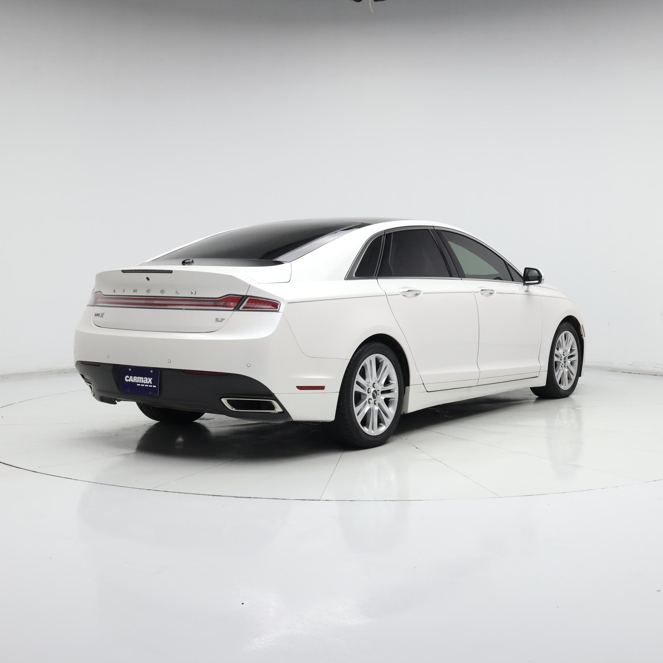 Thumbnail: 2016 Lincoln MKZ - 8