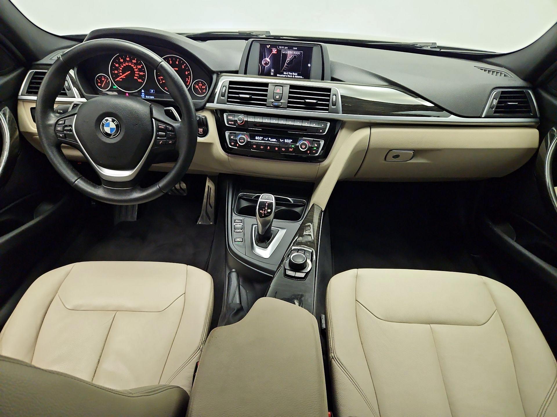 Thumbnail: 2016 BMW 3 Series - 9