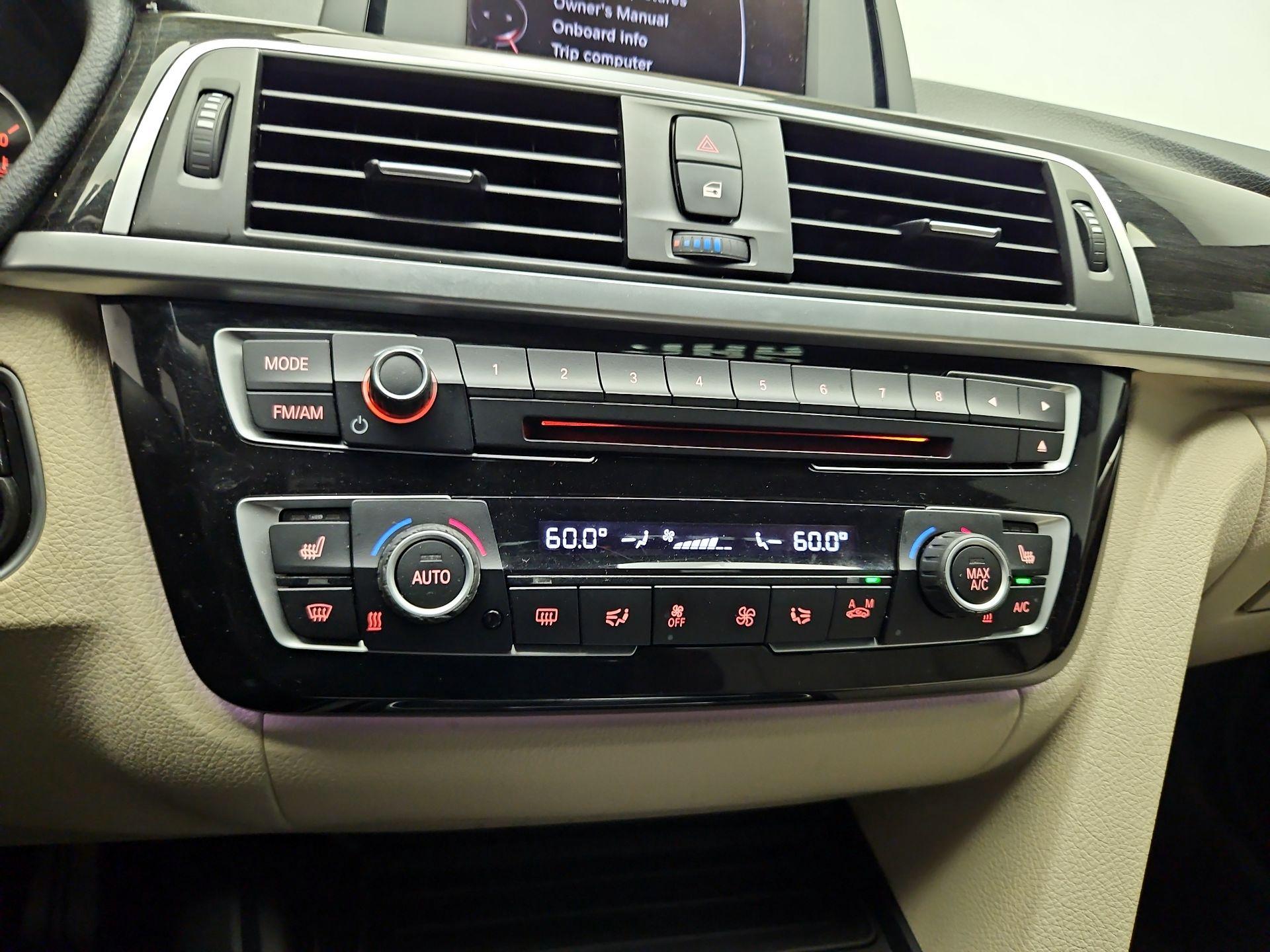 Thumbnail: 2016 BMW 3 Series - 15