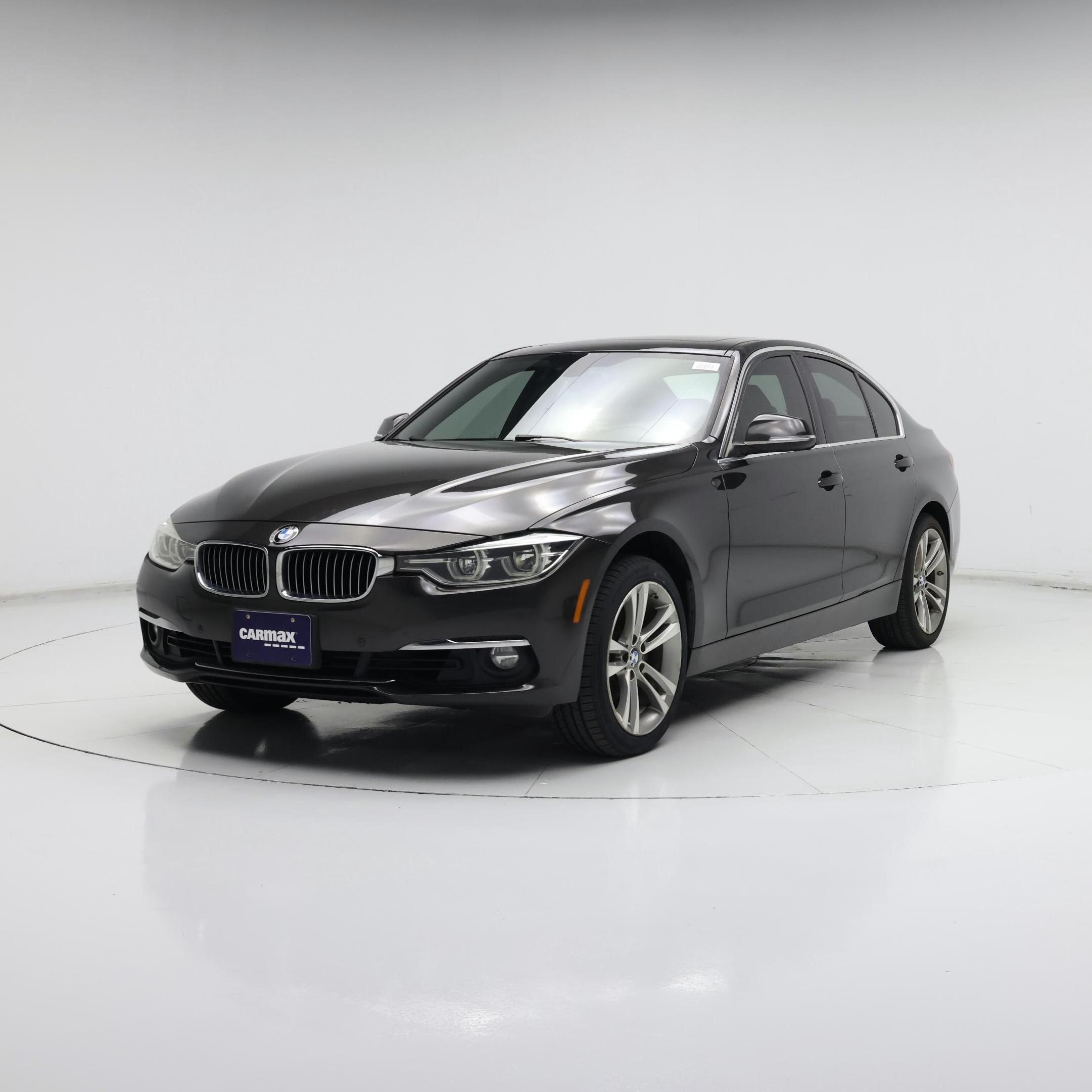 Thumbnail: 2016 BMW 3 Series - 4