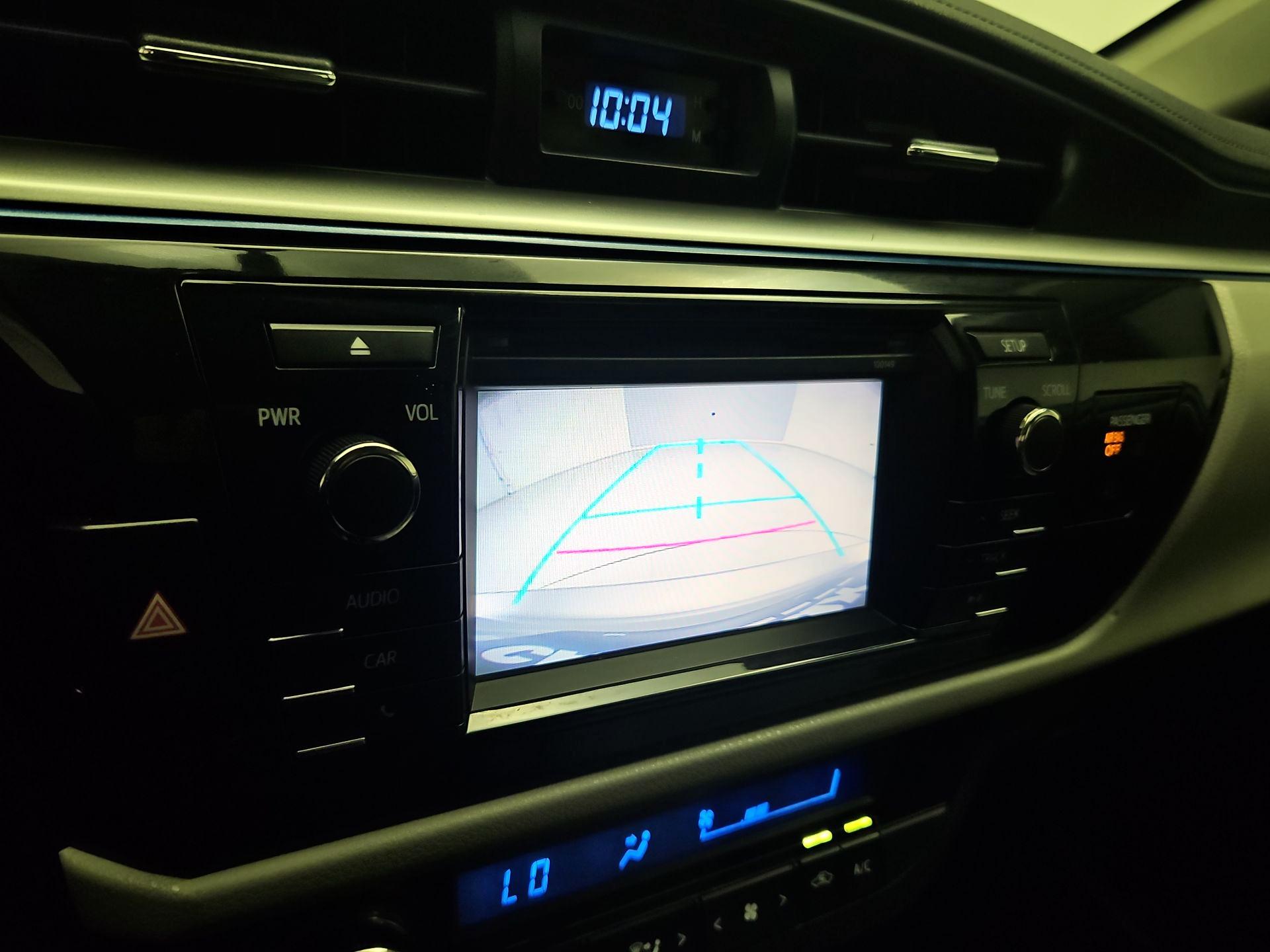 Thumbnail: 2014 Toyota Corolla - 14