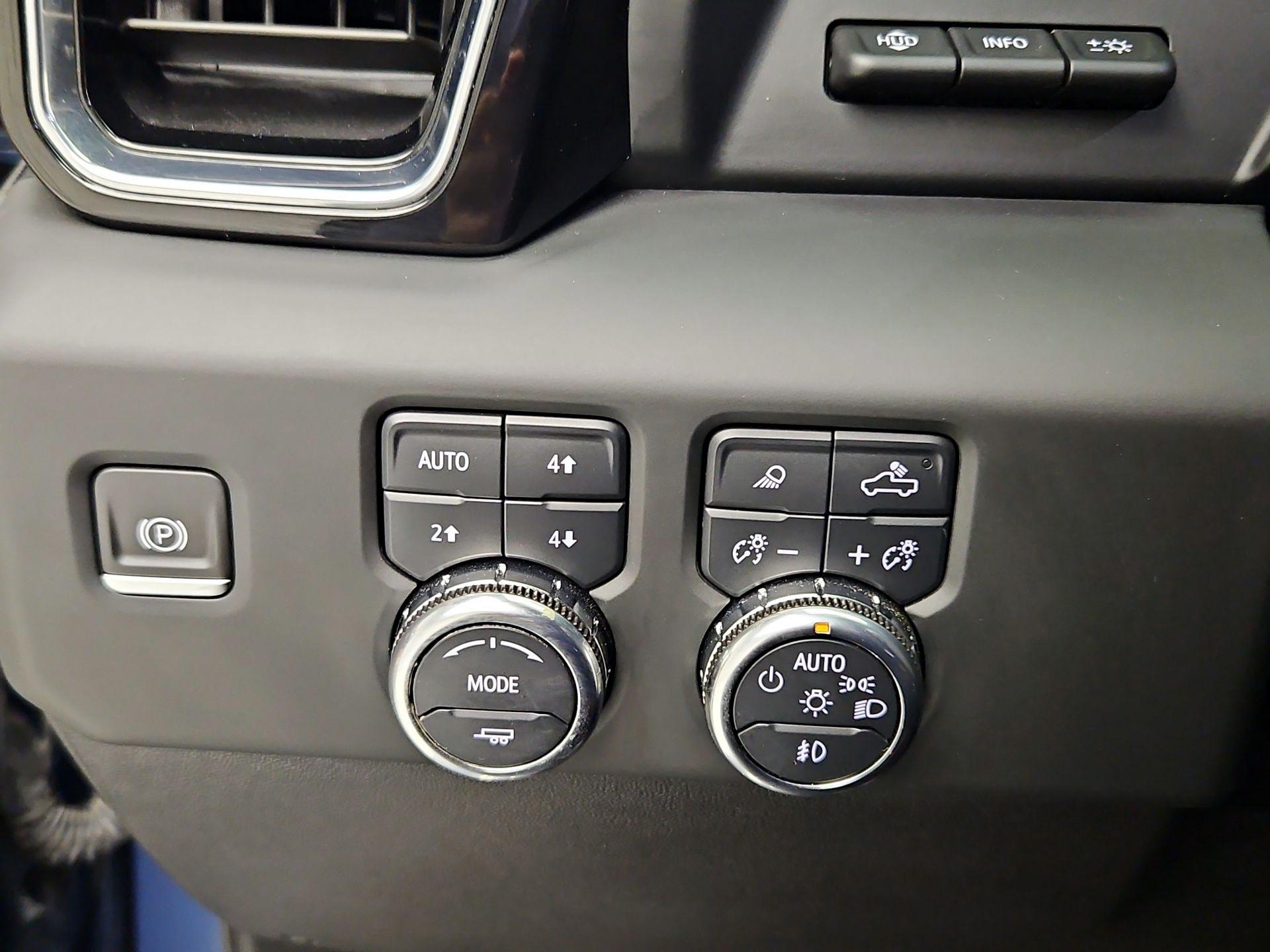 Thumbnail: 2024 GMC Sierra 1500 - 13