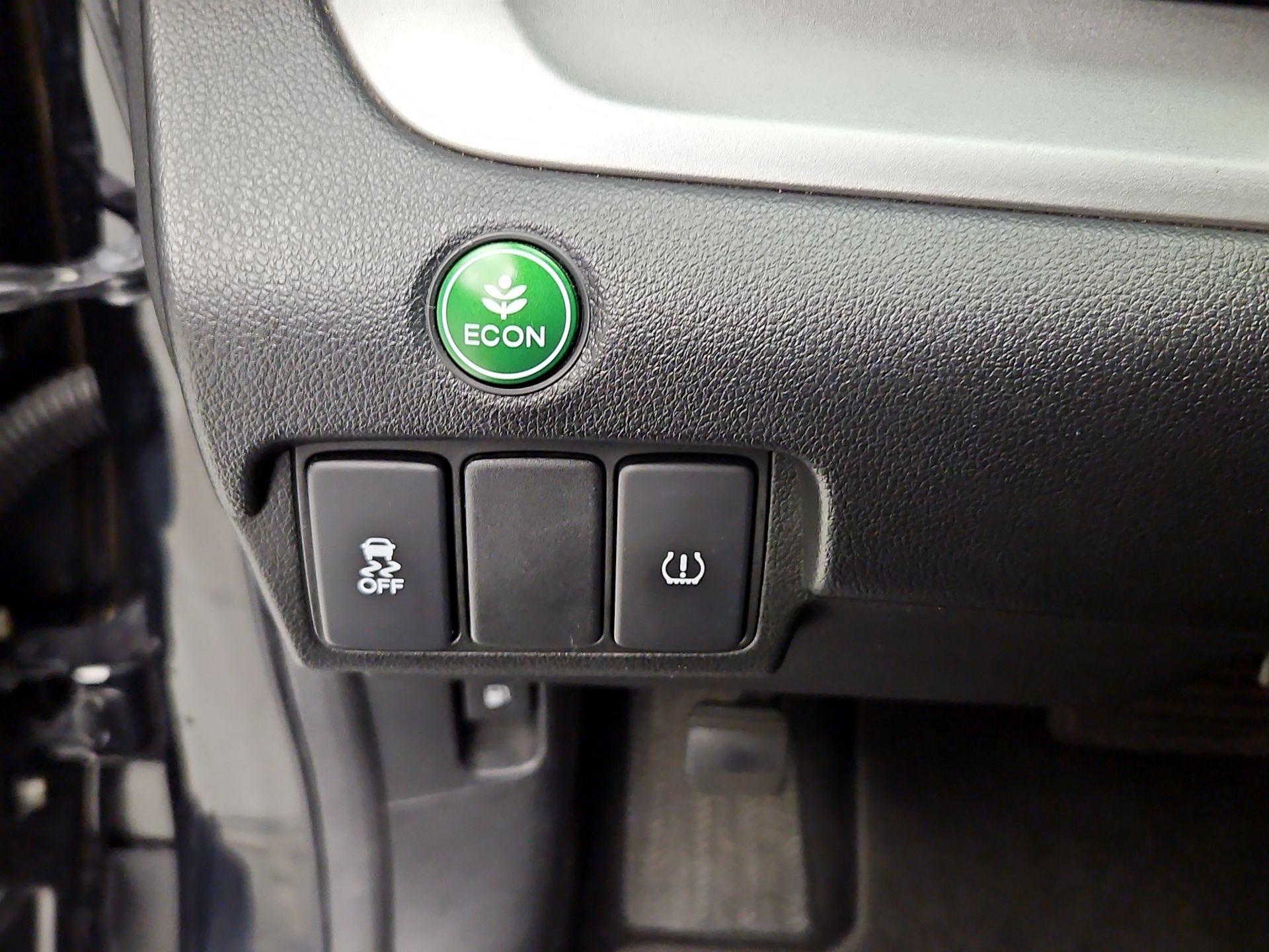 Thumbnail: 2014 Honda CR-V - 13