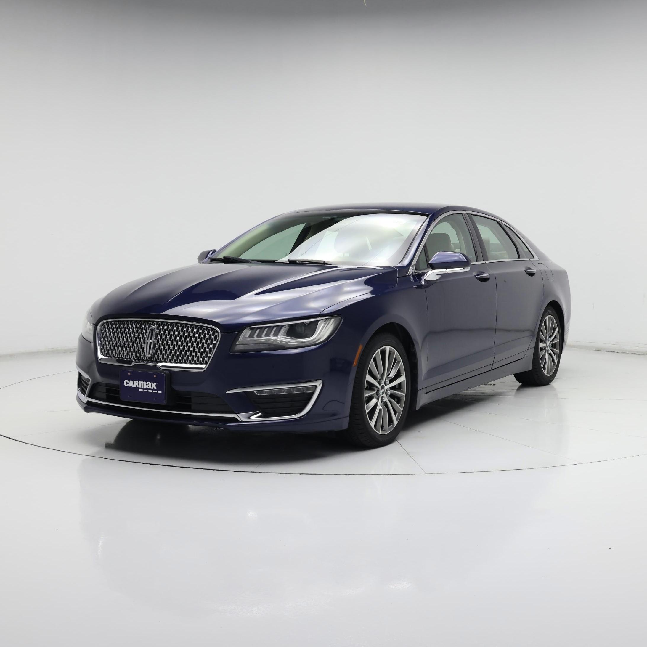 Thumbnail: 2017 Lincoln MKZ - 4
