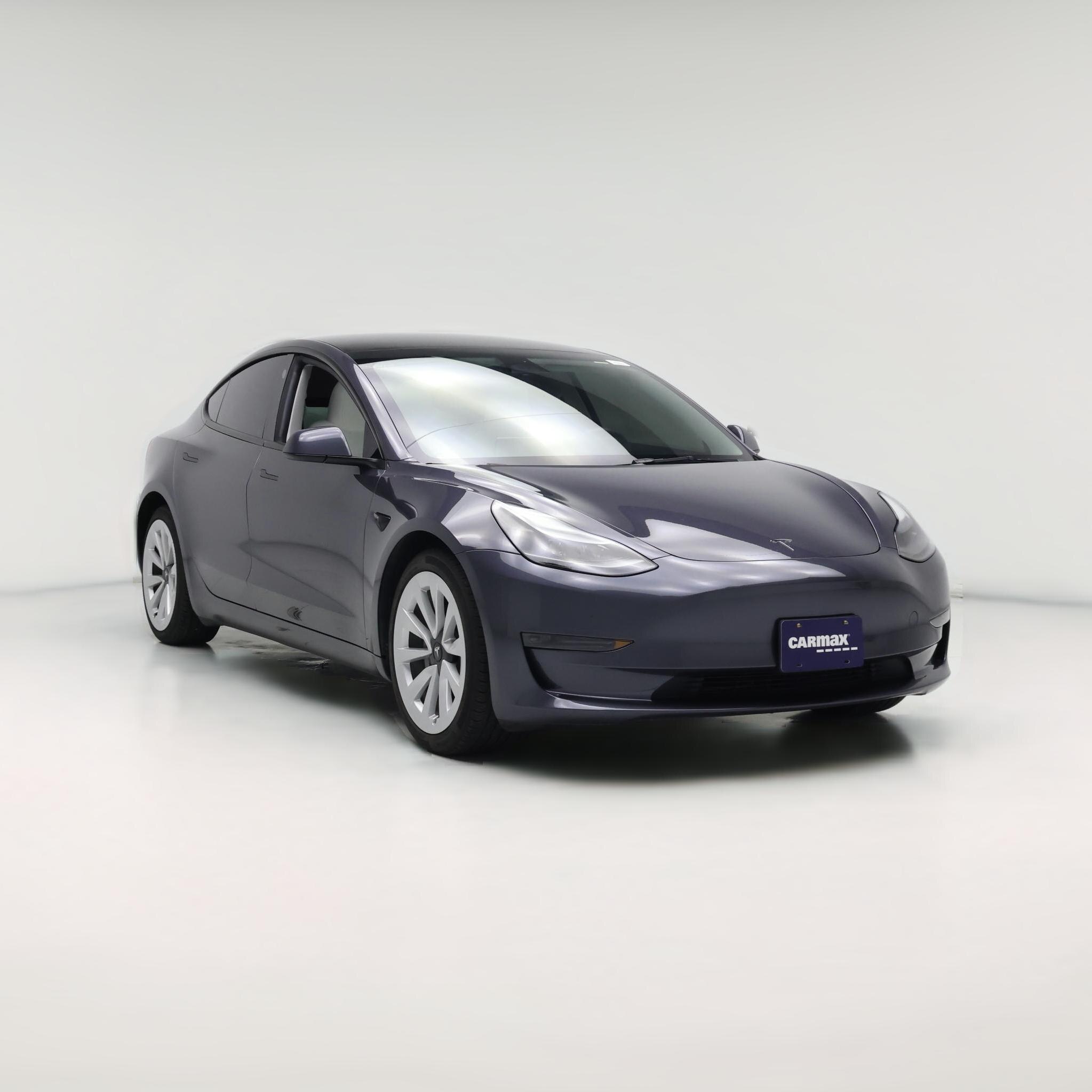 Thumbnail: 2023 Tesla Model 3 - 1