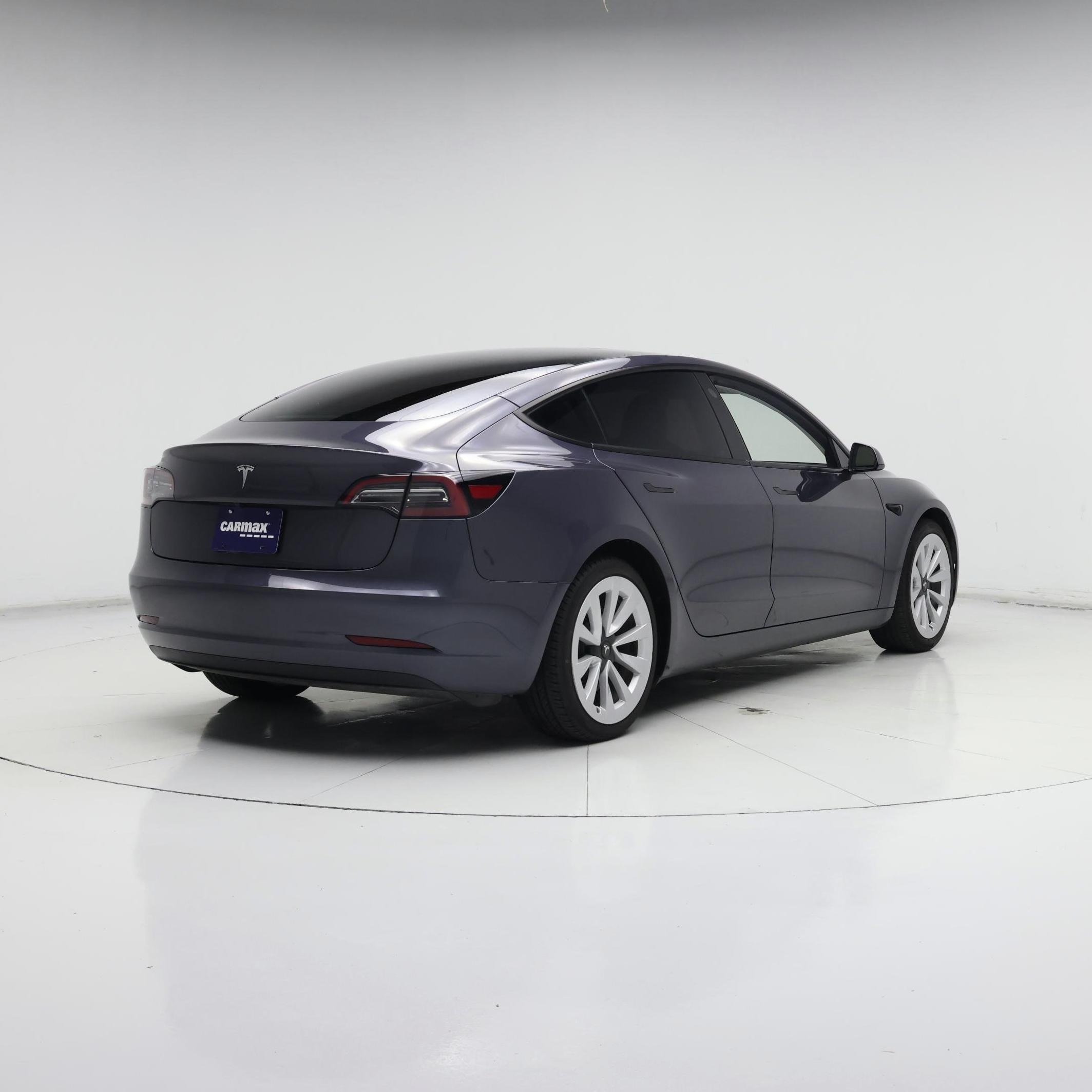 Thumbnail: 2023 Tesla Model 3 - 8