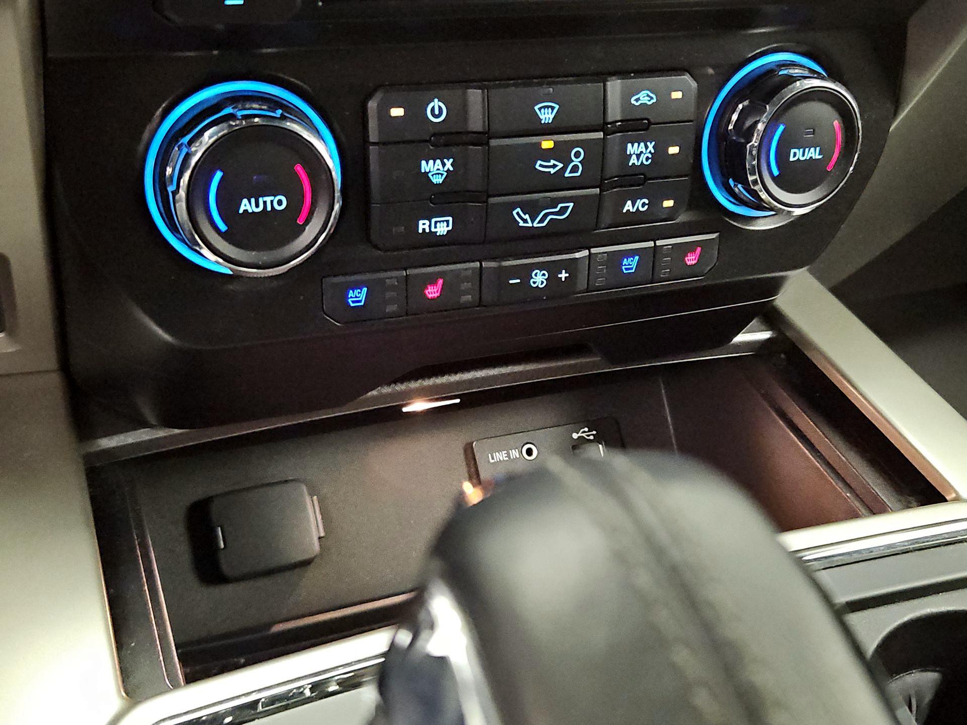 Thumbnail: 2015 Ford F-150 - 16