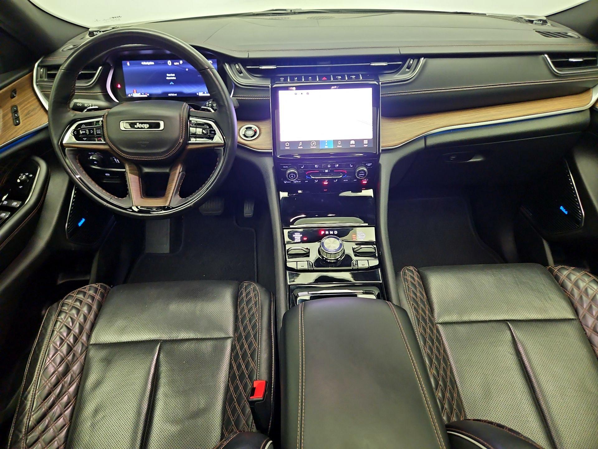Thumbnail: 2023 Jeep Grand Cherokee L - 9