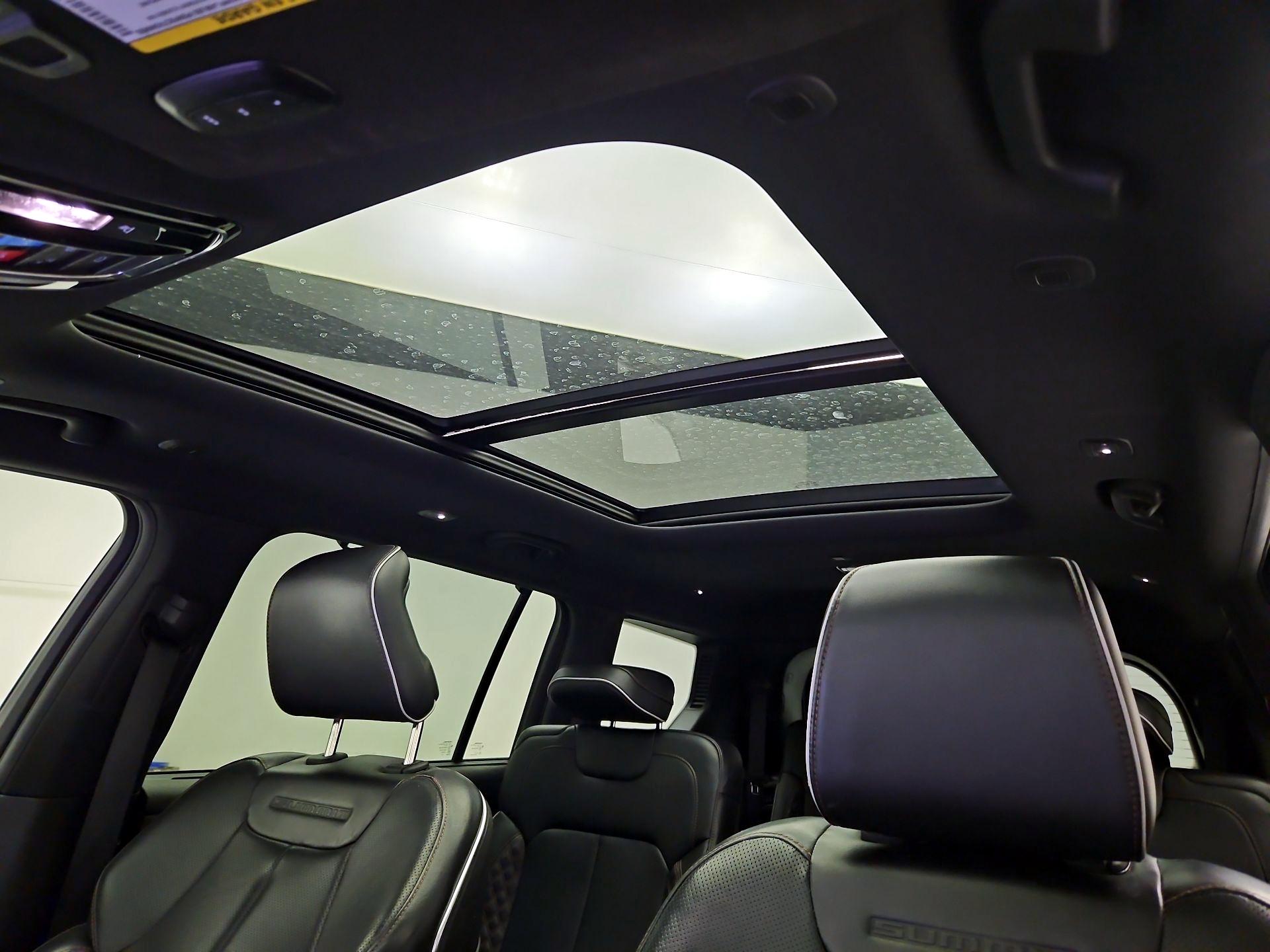 Thumbnail: 2023 Jeep Grand Cherokee L - 20