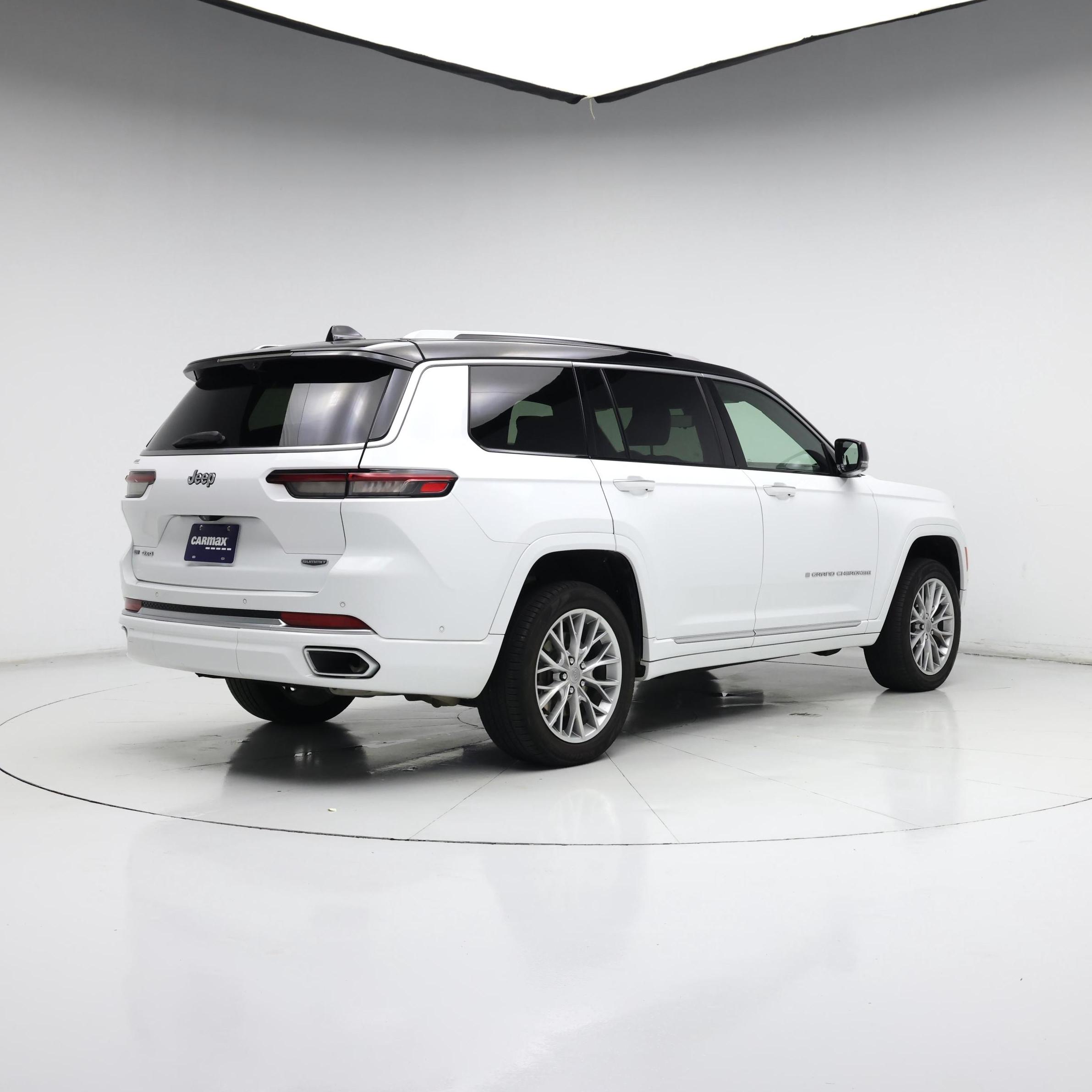 Thumbnail: 2023 Jeep Grand Cherokee L - 8