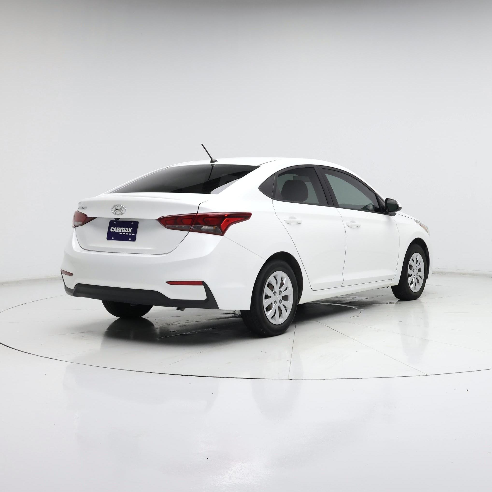 Thumbnail: 2022 Hyundai Accent - 8