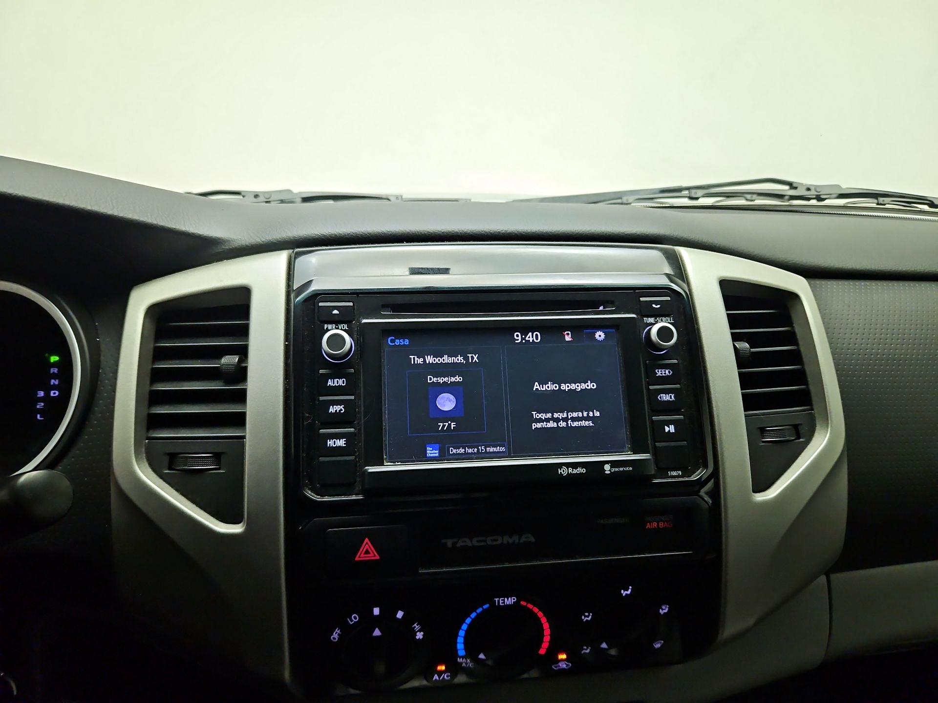 Thumbnail: 2015 Toyota Tacoma - 14