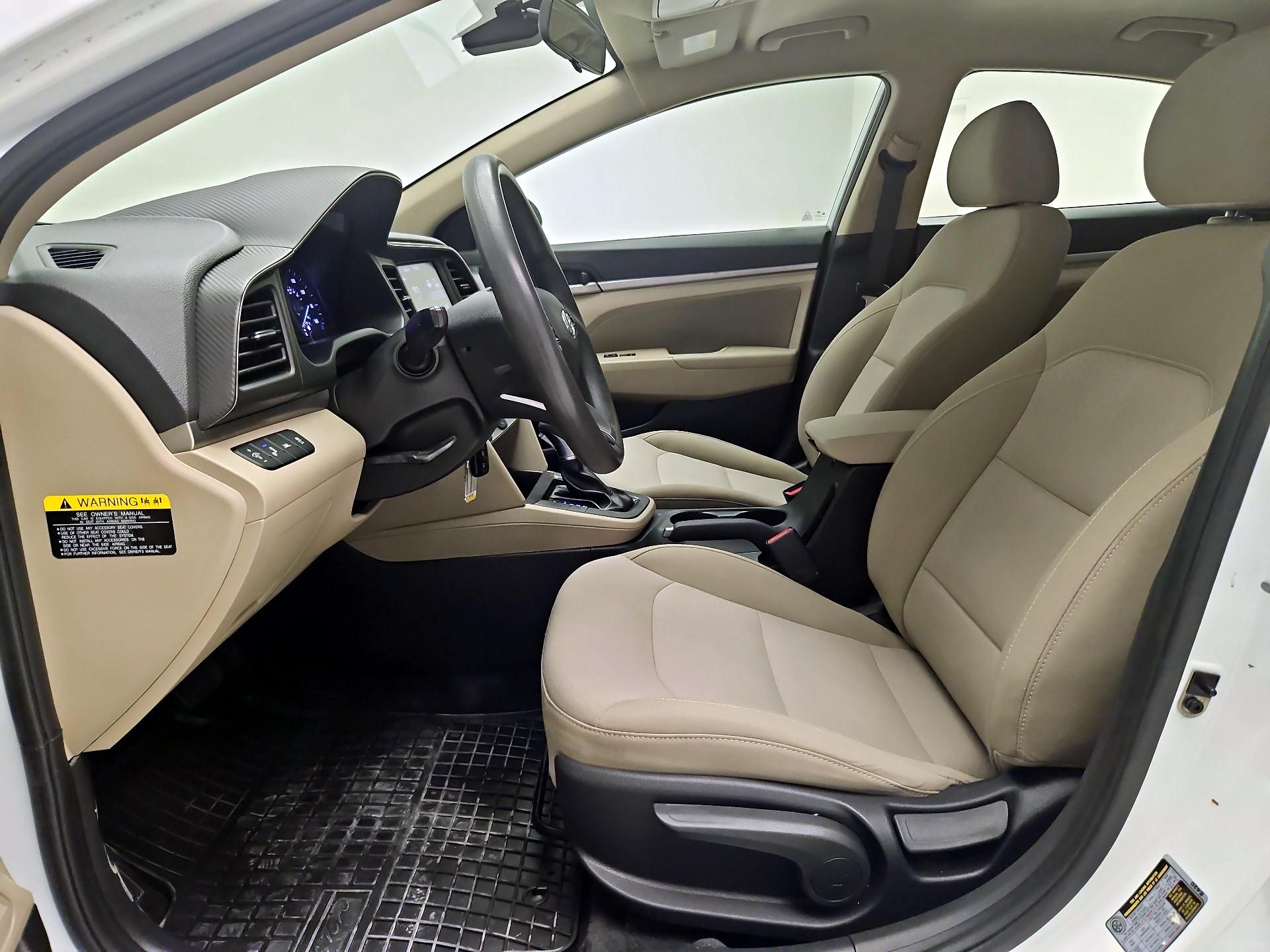 Thumbnail: 2019 Hyundai Elantra - 11