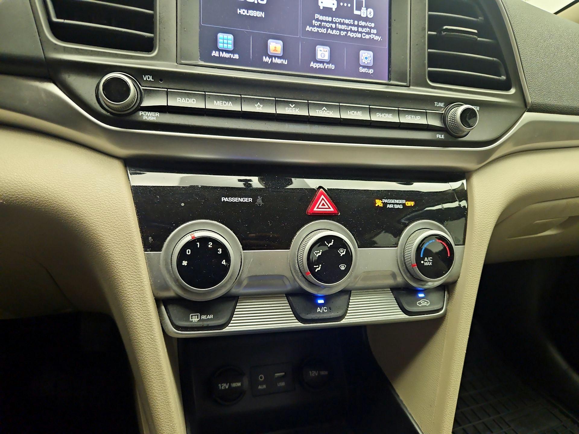 Thumbnail: 2019 Hyundai Elantra - 15
