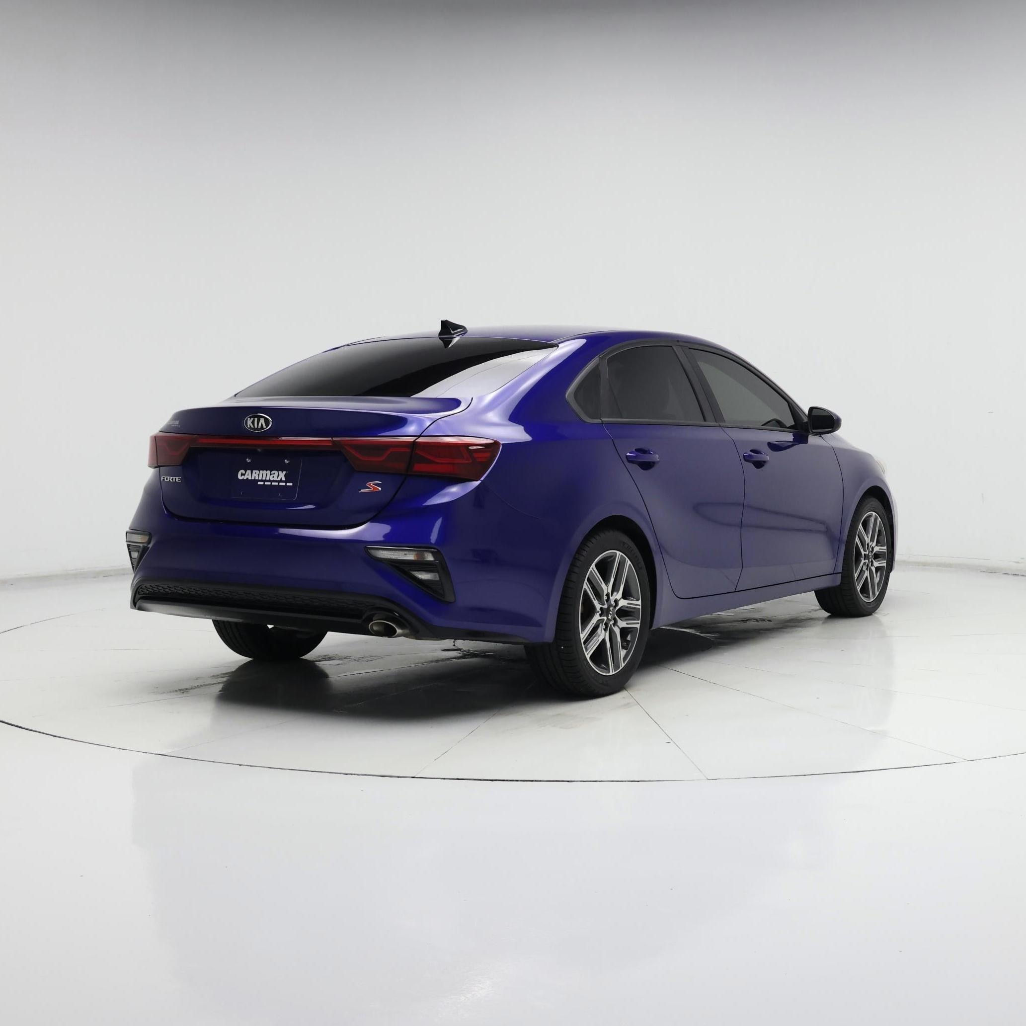 Thumbnail: 2019 Kia Forte - 8