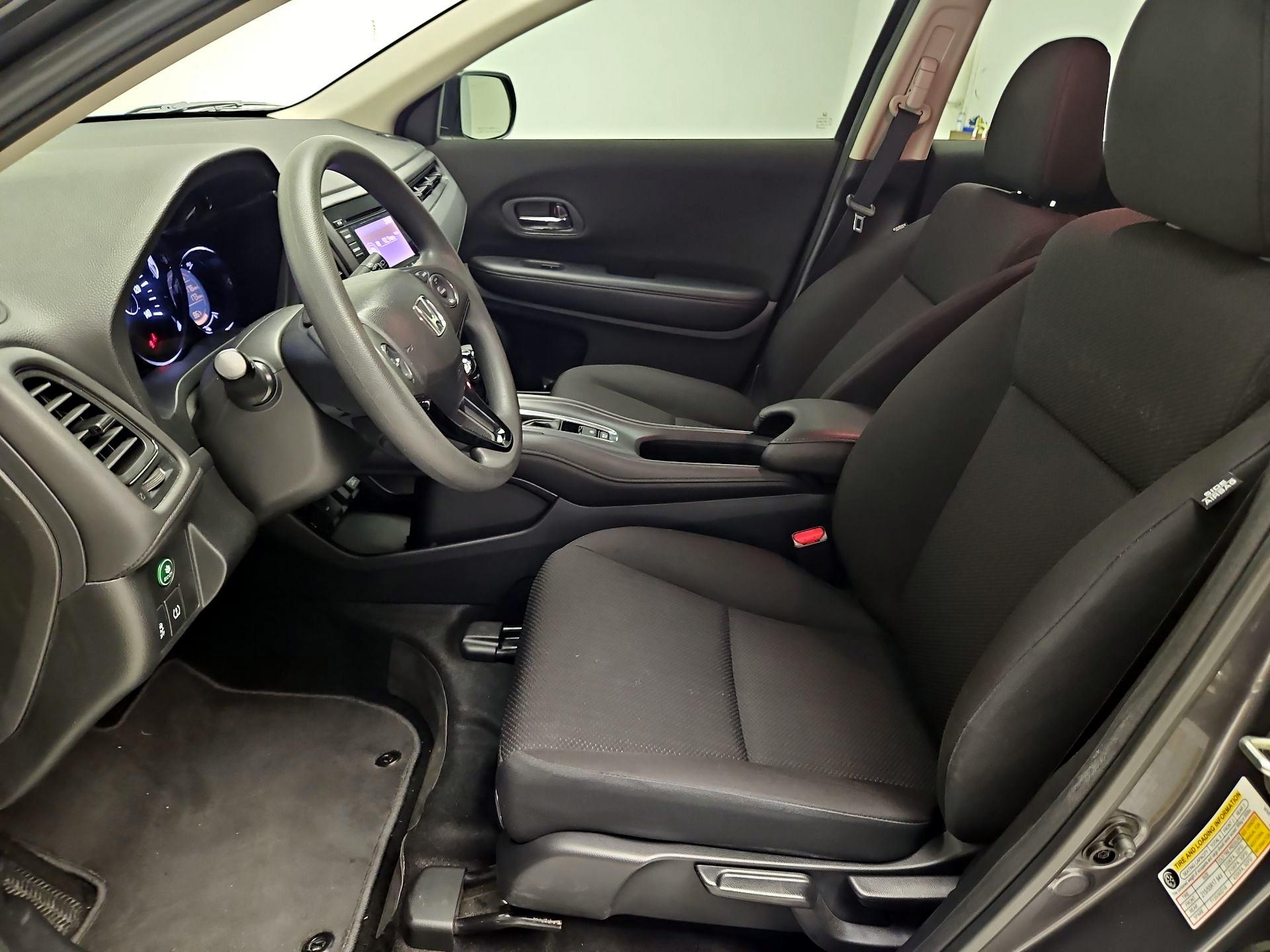 Thumbnail: 2017 Honda HR-V - 11