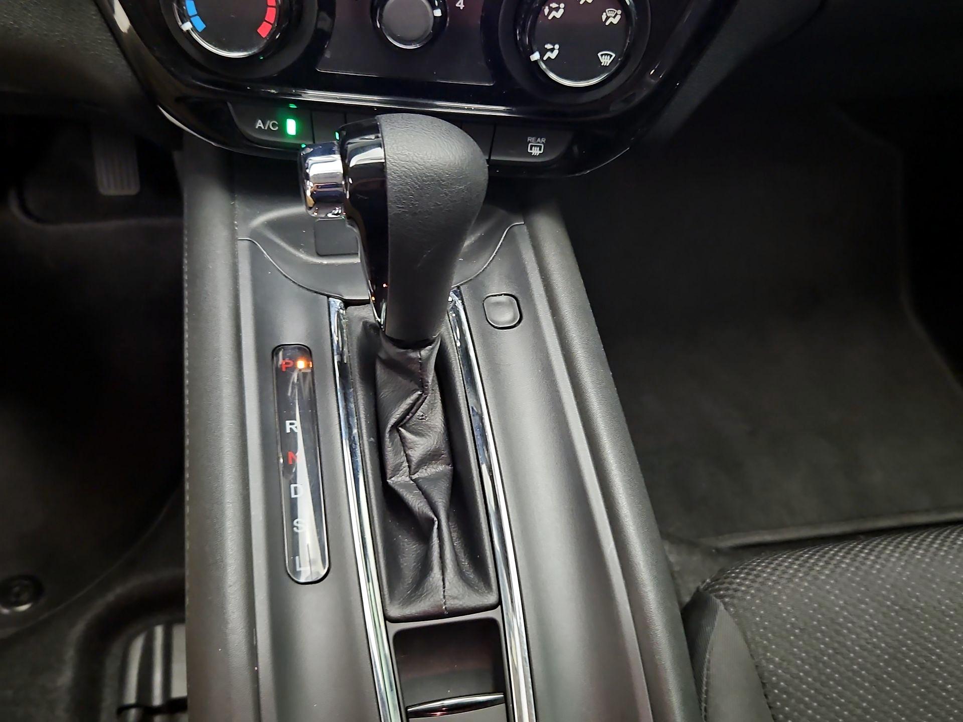 Thumbnail: 2017 Honda HR-V - 17