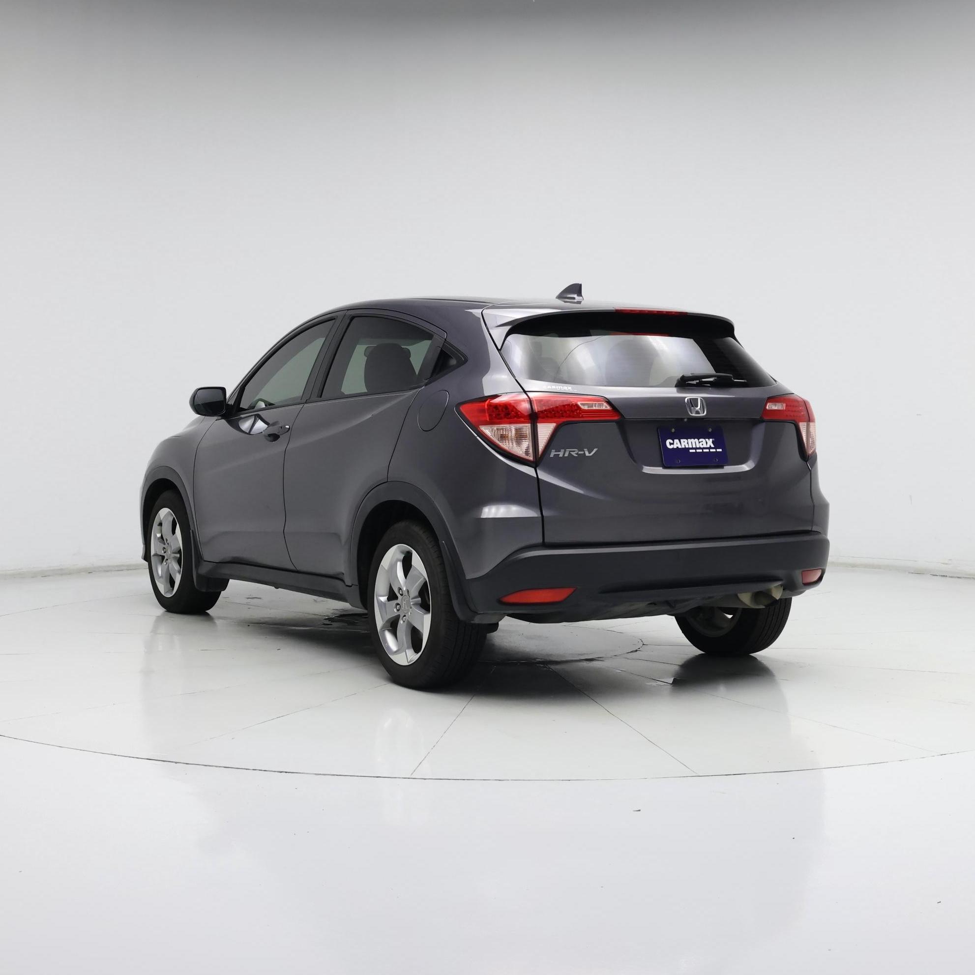 Thumbnail: 2017 Honda HR-V - 2