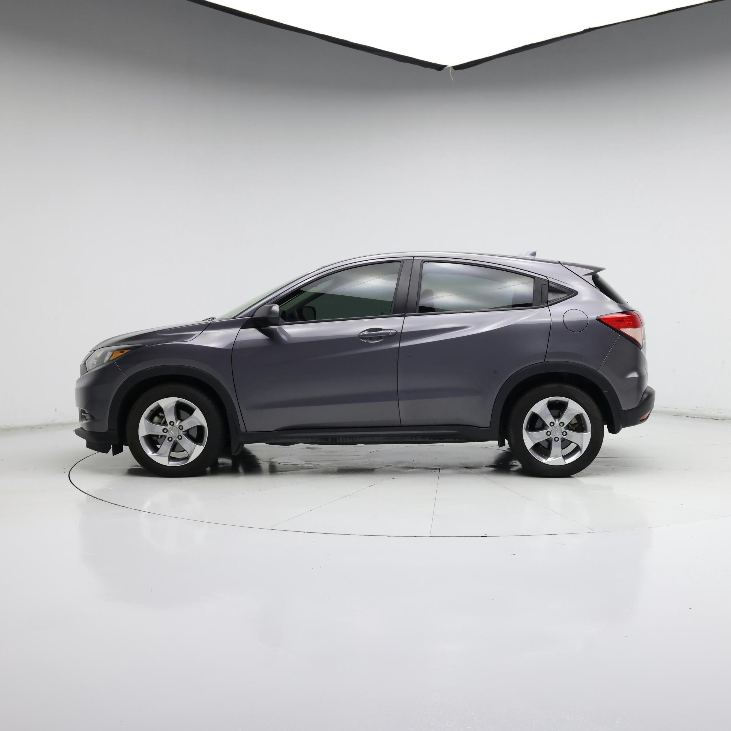 Thumbnail: 2017 Honda HR-V - 3