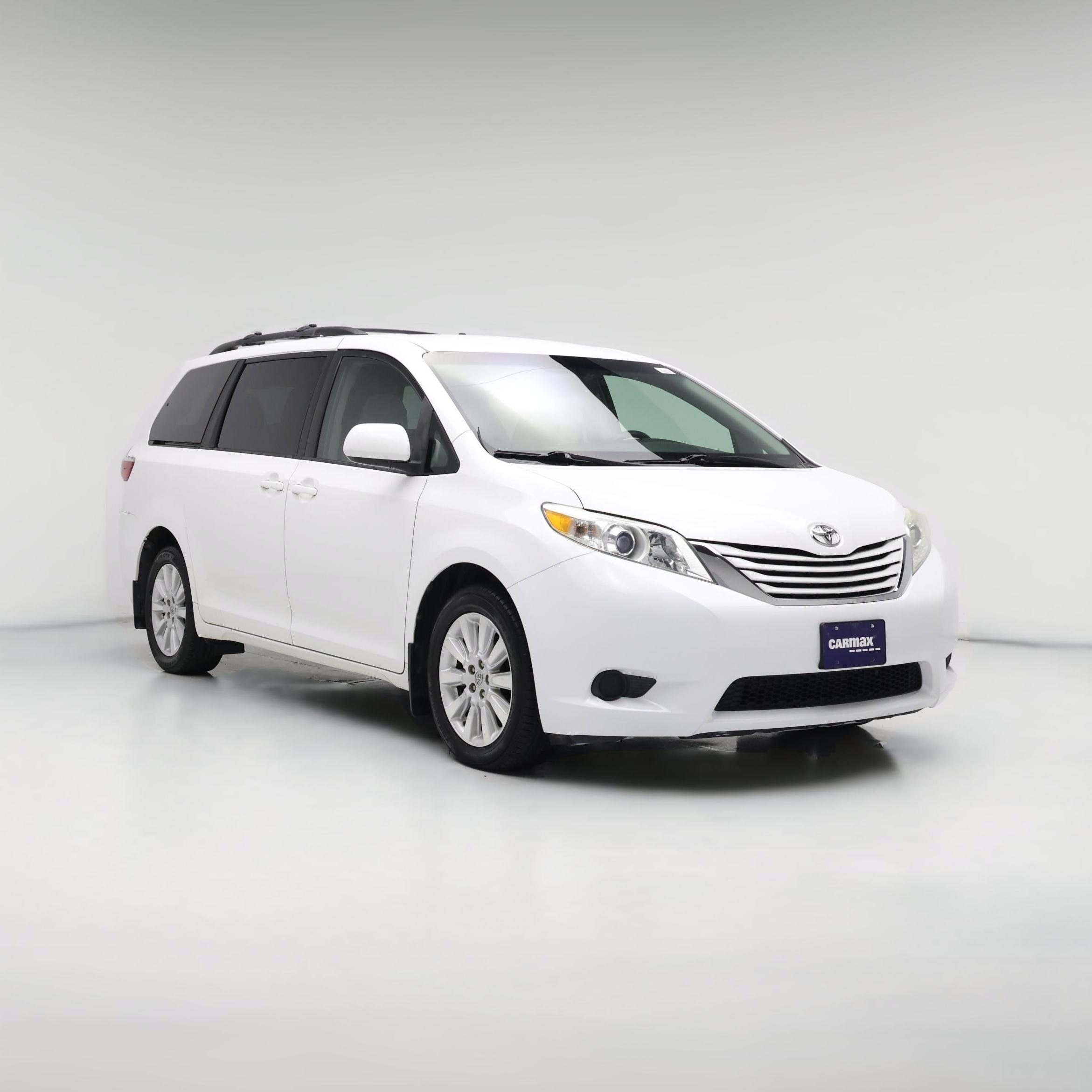 Thumbnail: 2015 Toyota Sienna - 1