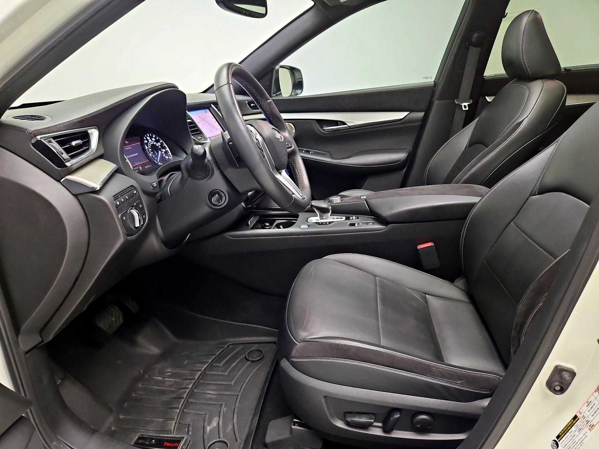 Thumbnail: 2019 INFINITI QX50 - 11